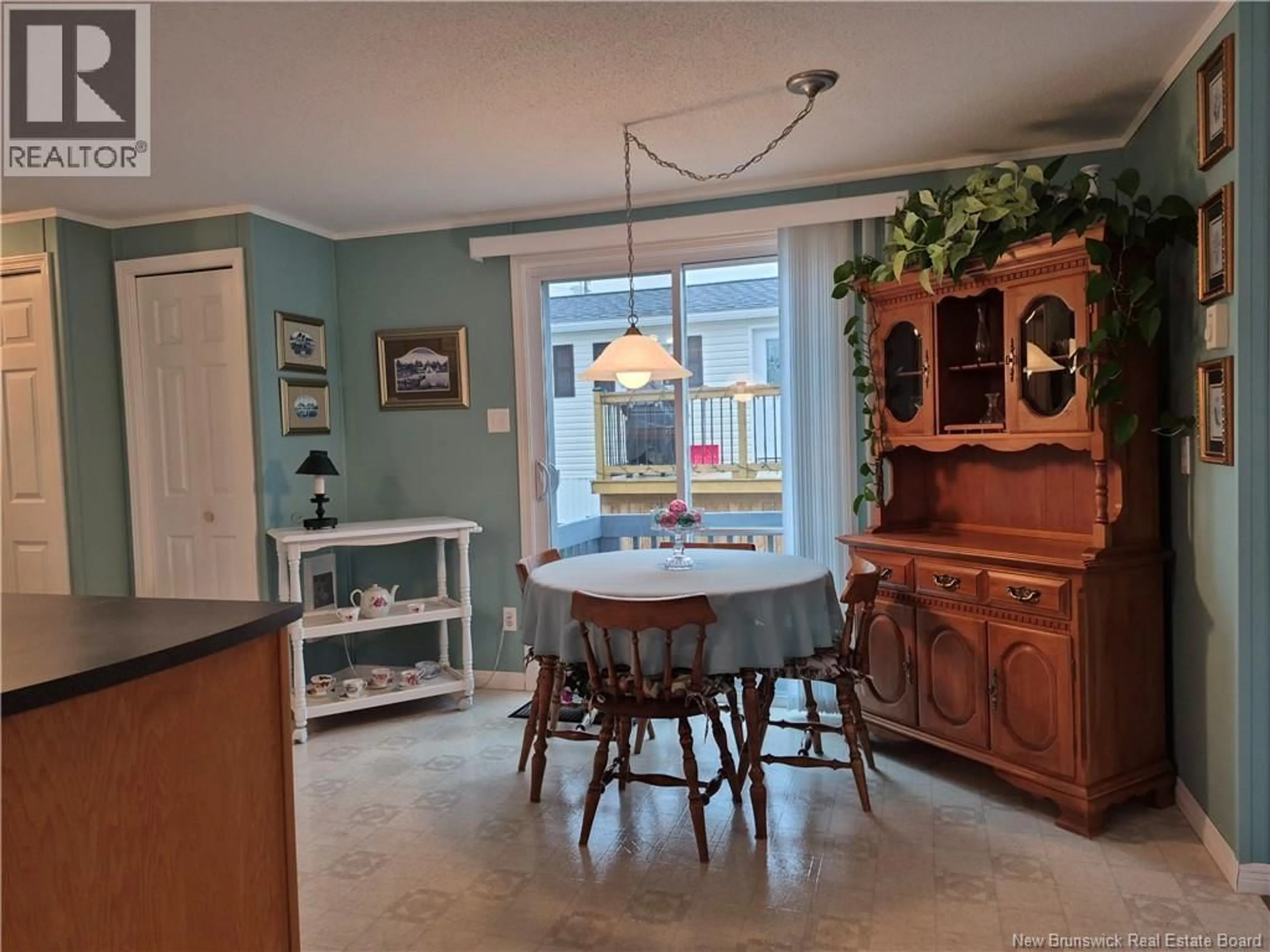 Dining room, unknown for 28 DOUGNORTH STREET, Fredericton New Brunswick E3G0H7
