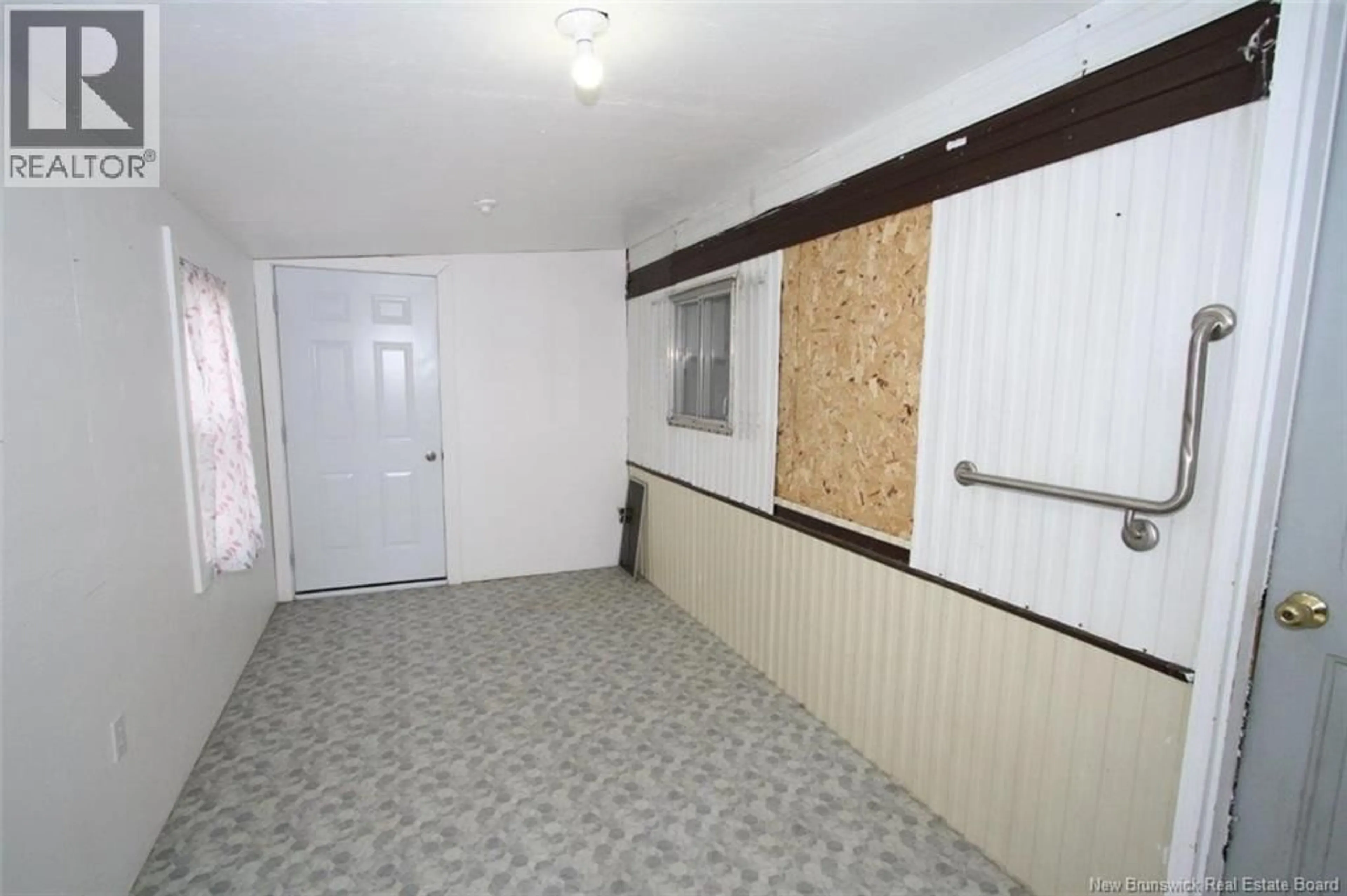 A pic of a room for 22 GREYSTONE COURT, Fredericton New Brunswick E3B6R5