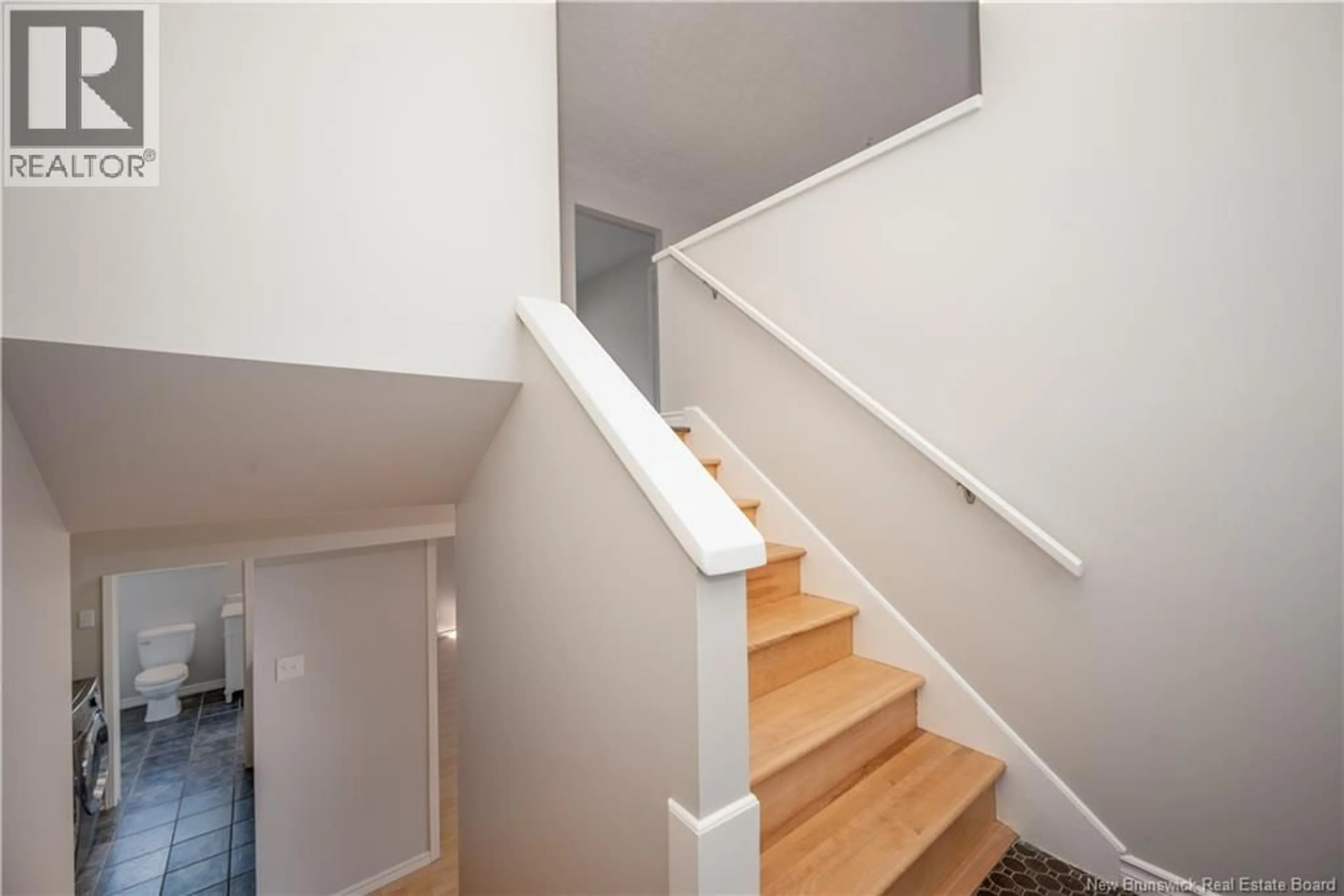 Stairs for 45 CABOT DRIVE, Moncton New Brunswick E1A5K8