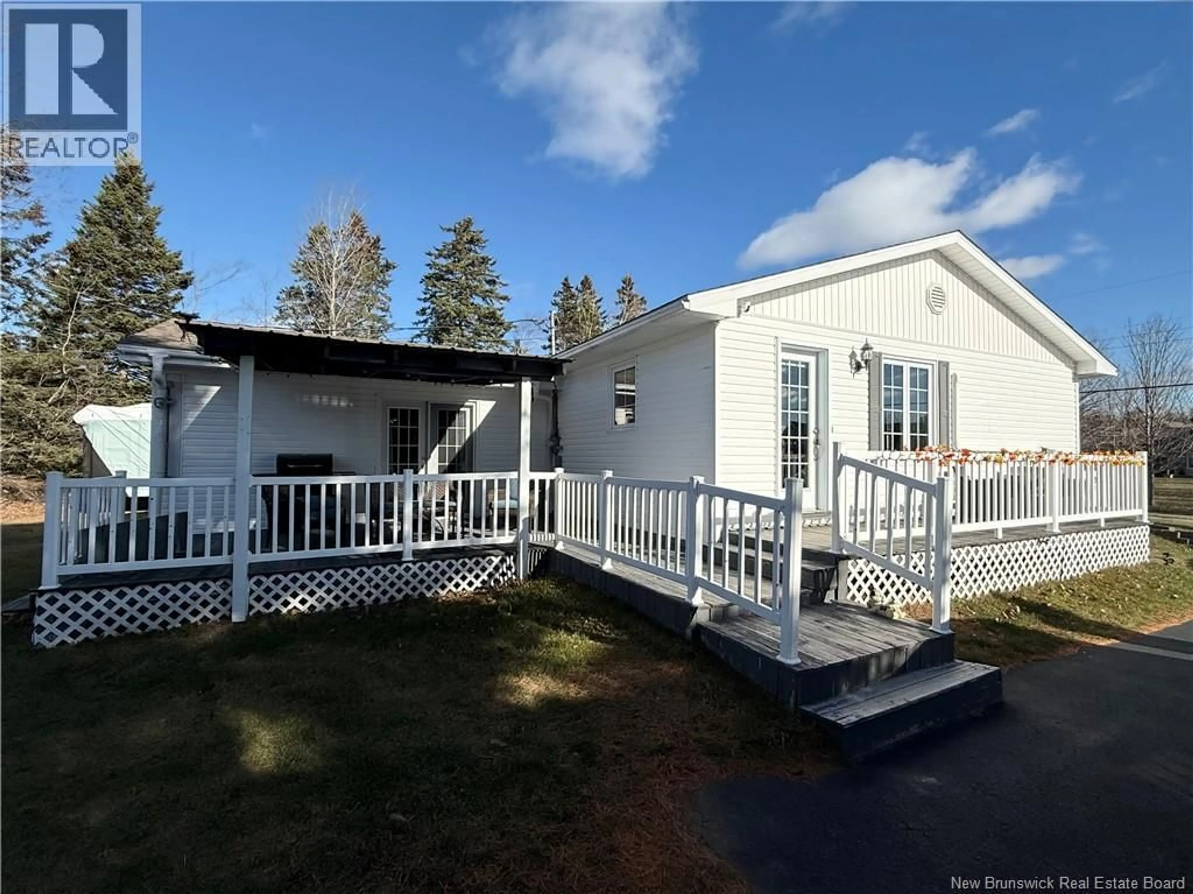 Home with vinyl exterior material, unknown for 31 RUE HECTOR, Neguac New Brunswick E9G1H8