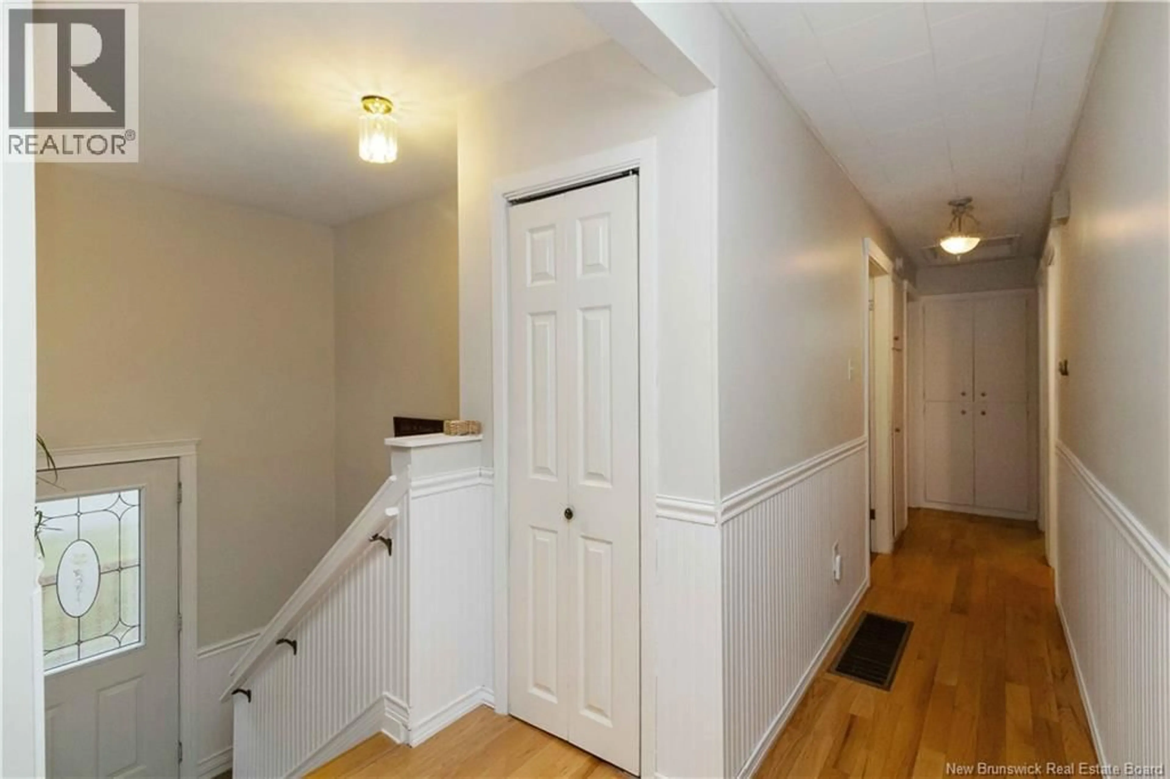 Indoor foyer for 37 BALDWIN STREET, Riverview New Brunswick E1B3C9