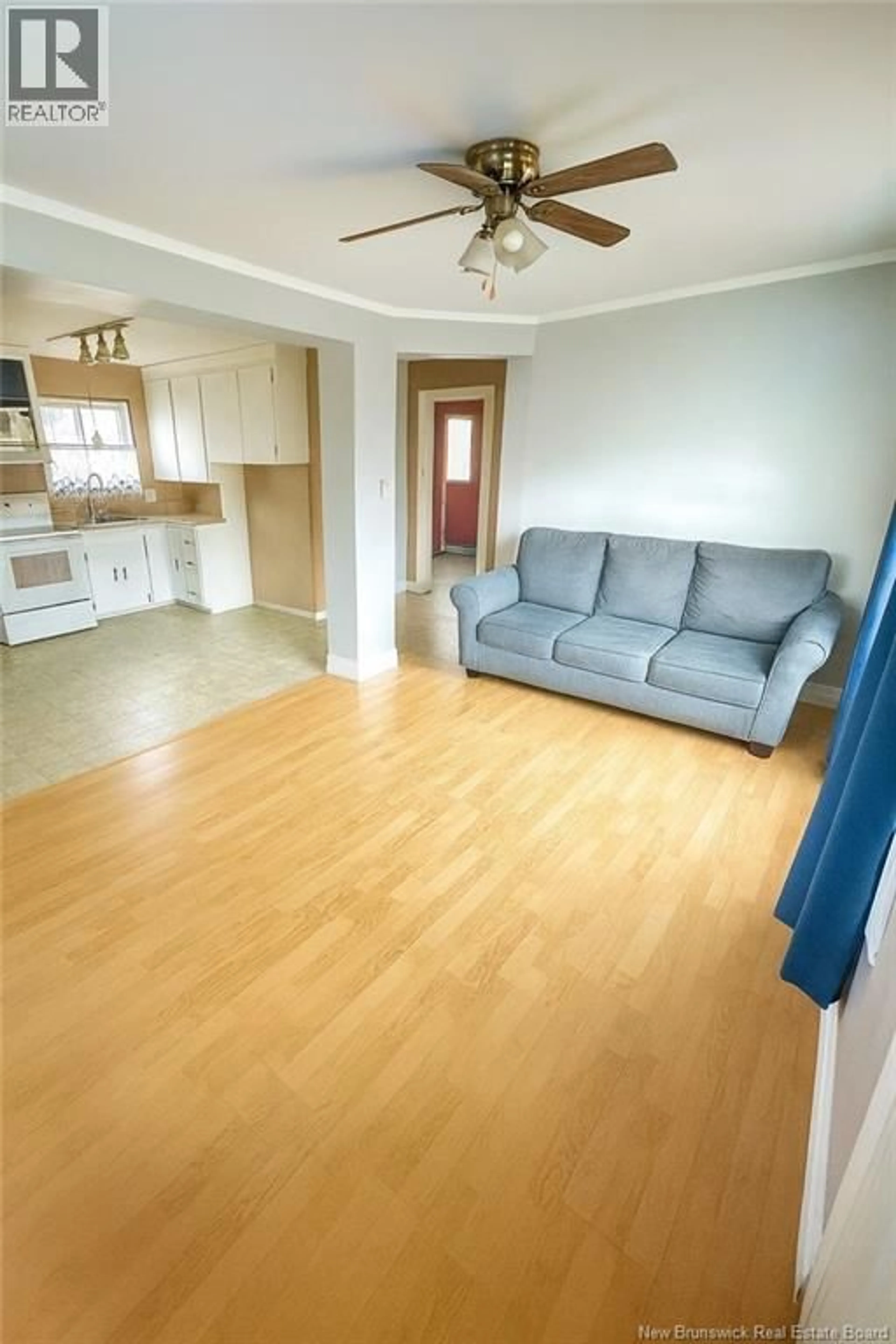 A pic of a room for 30 CROSS STREET, Moncton New Brunswick E1A3C4