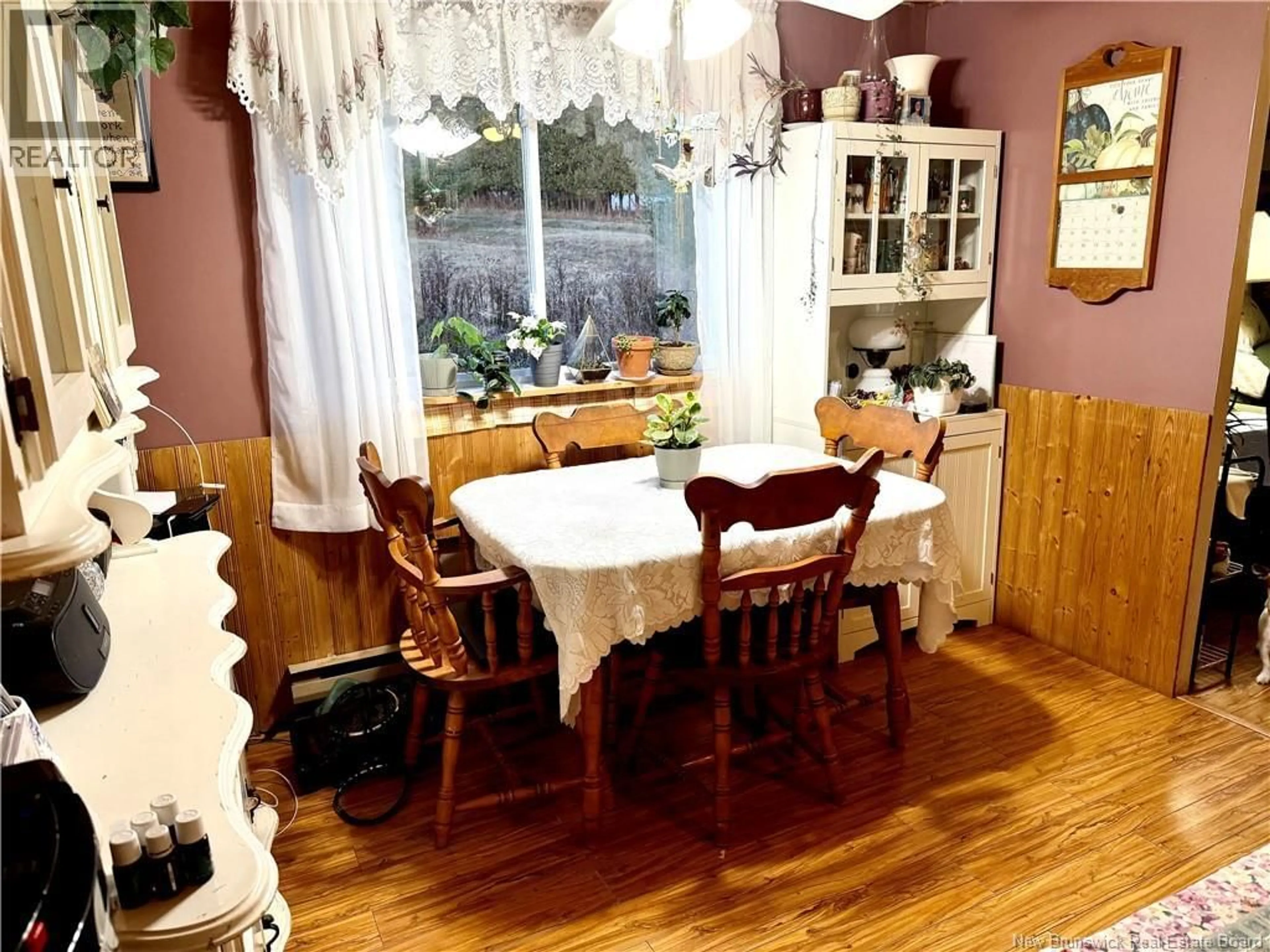 Dining room, wood/laminate floor for 30 MACDONALD LANE, Cambridge-Narrows New Brunswick E4C1V1