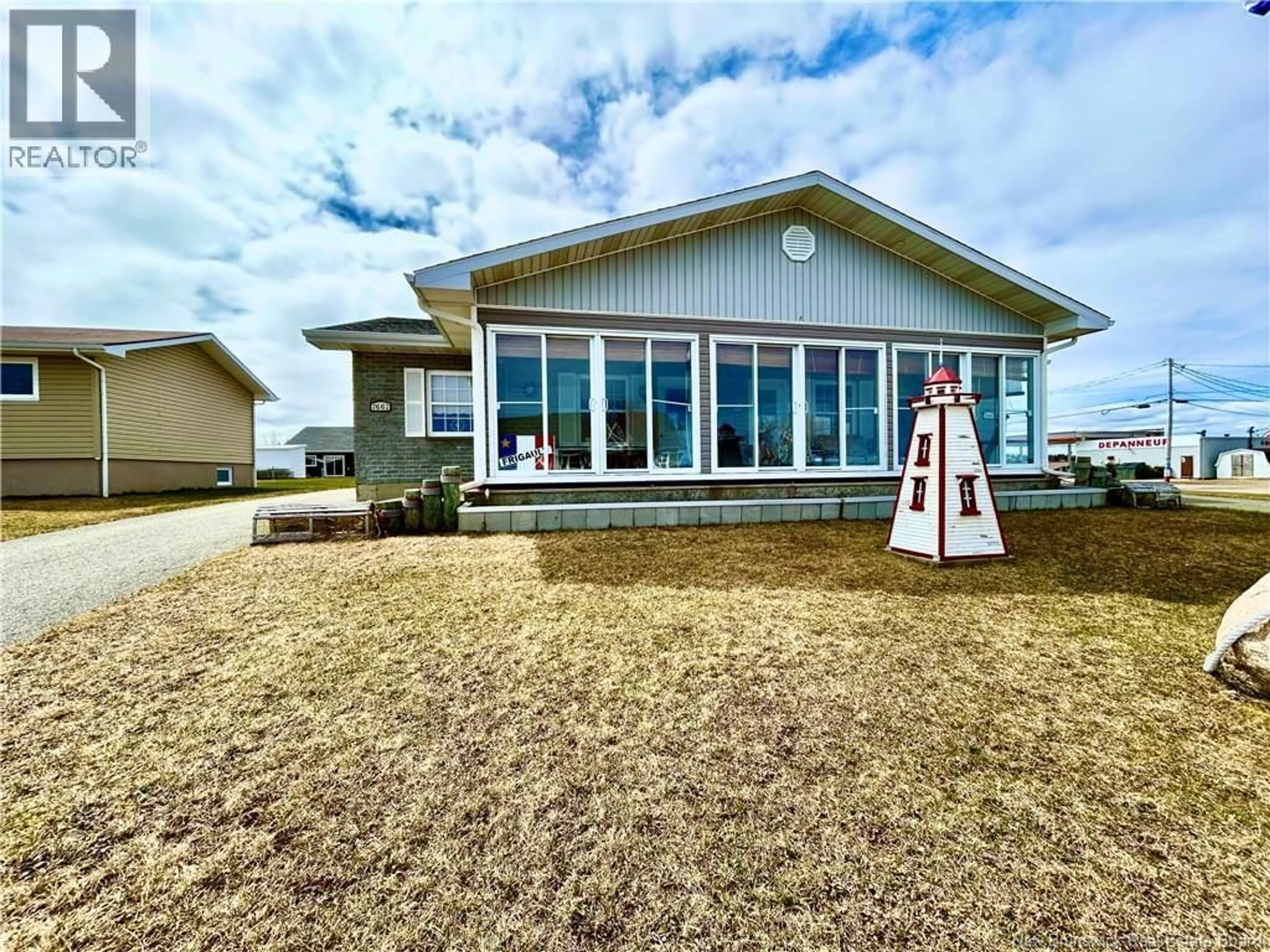 Unknown for 7662 DU HAVRE, Bas-Caraquet New Brunswick E1W5X2