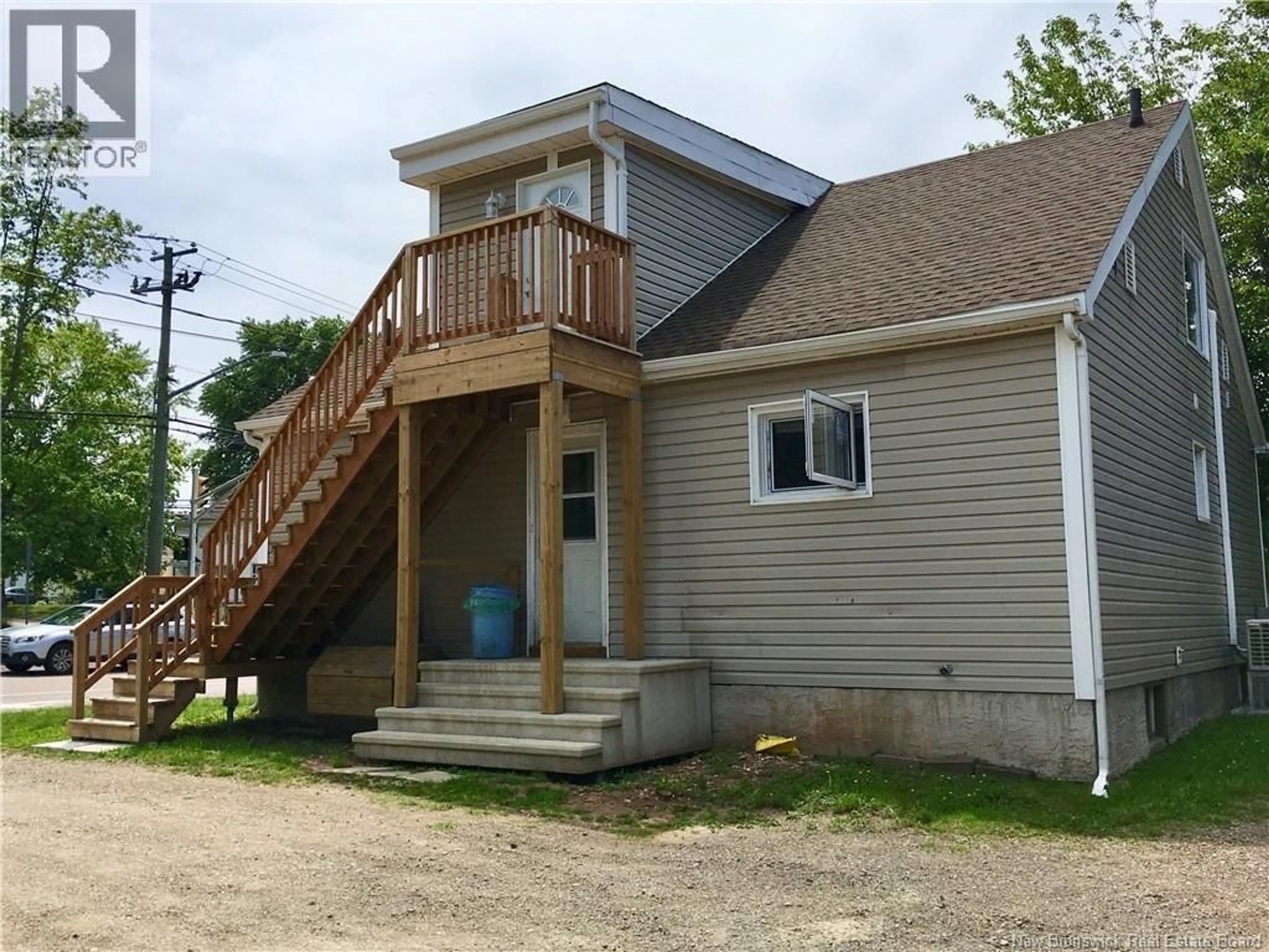 Unknown for 137 WEST LANE LANE, Moncton New Brunswick E1C6V1