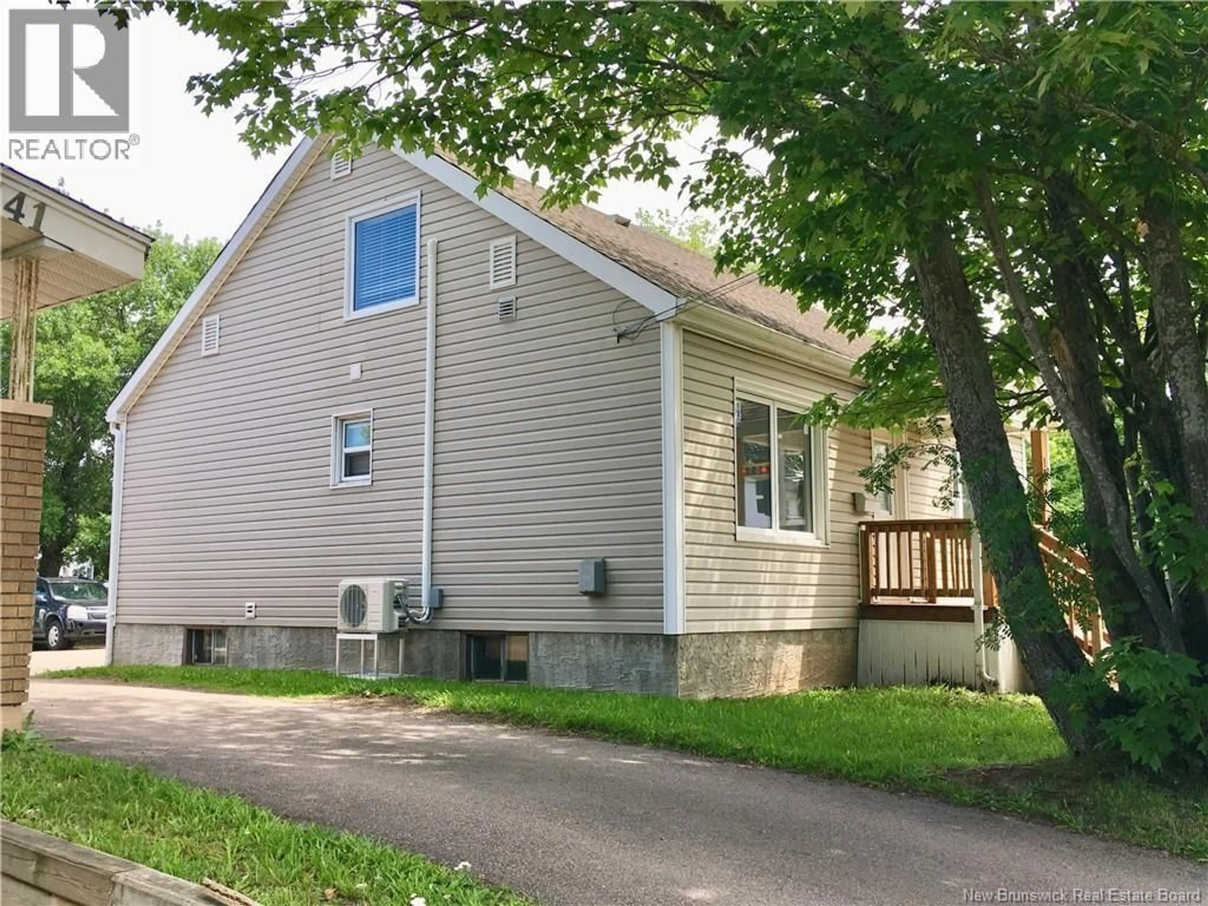 Home with vinyl exterior material, street for 137 WEST LANE LANE, Moncton New Brunswick E1C6V1