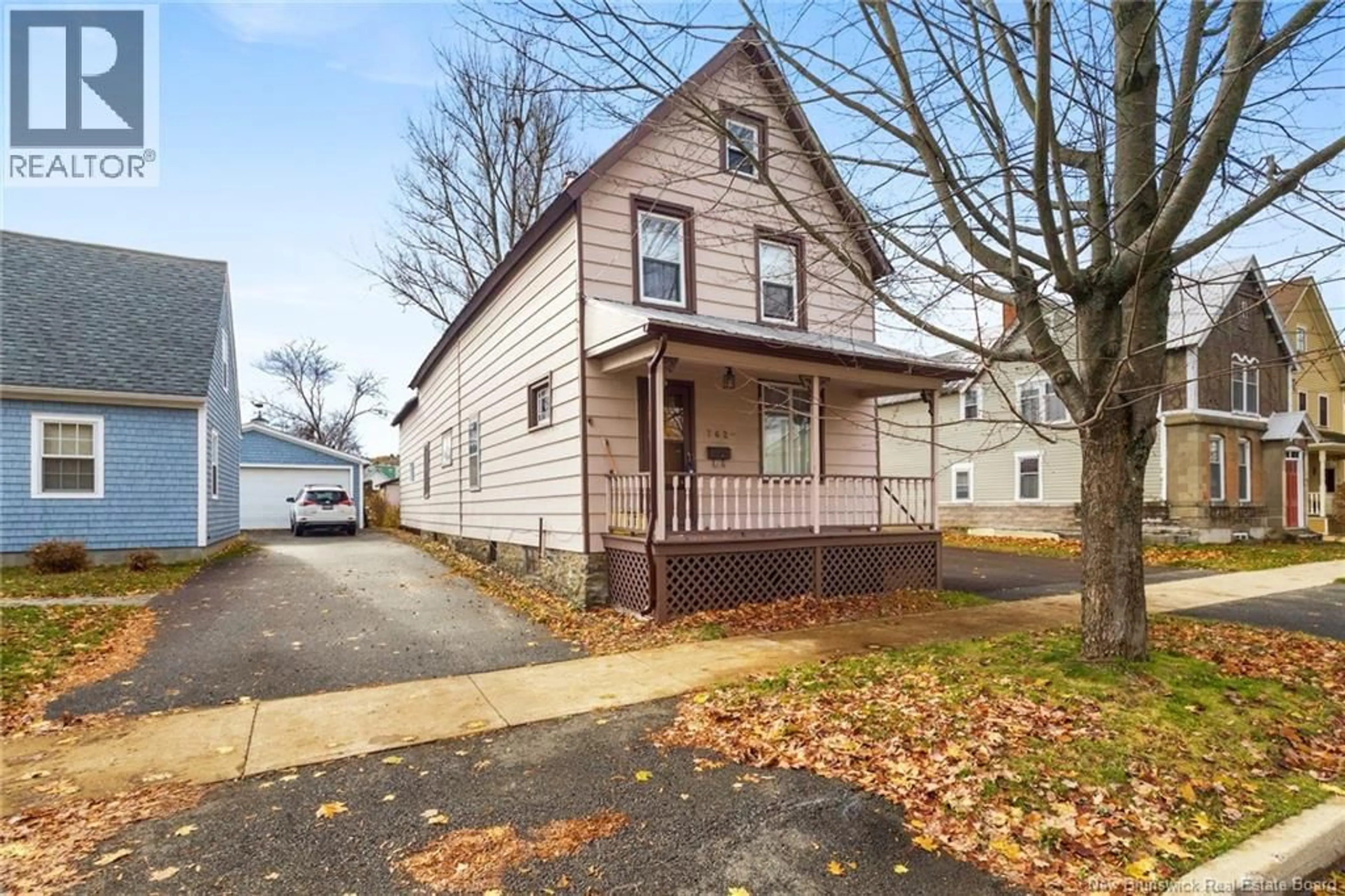 Home with vinyl exterior material, street for 762 CHURCHILL ROW, Fredericton New Brunswick E3B1P8