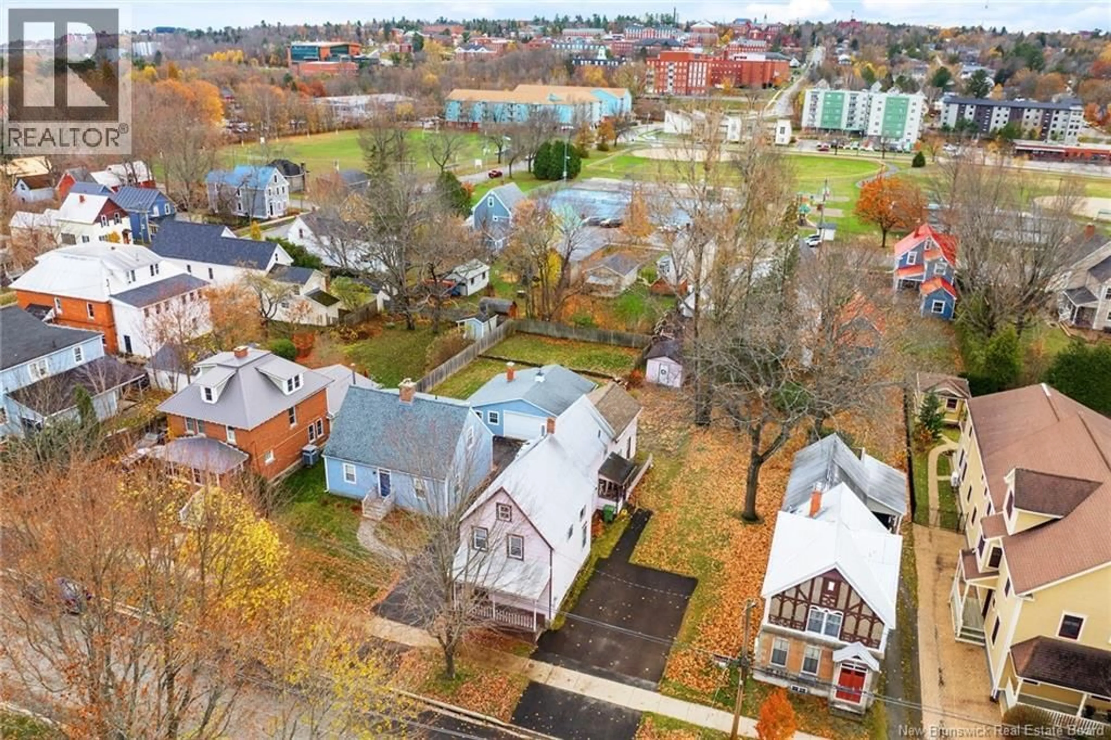 A pic from outside/outdoor area/front of a property/back of a property/a pic from drone, unknown for 762 CHURCHILL ROW, Fredericton New Brunswick E3B1P8