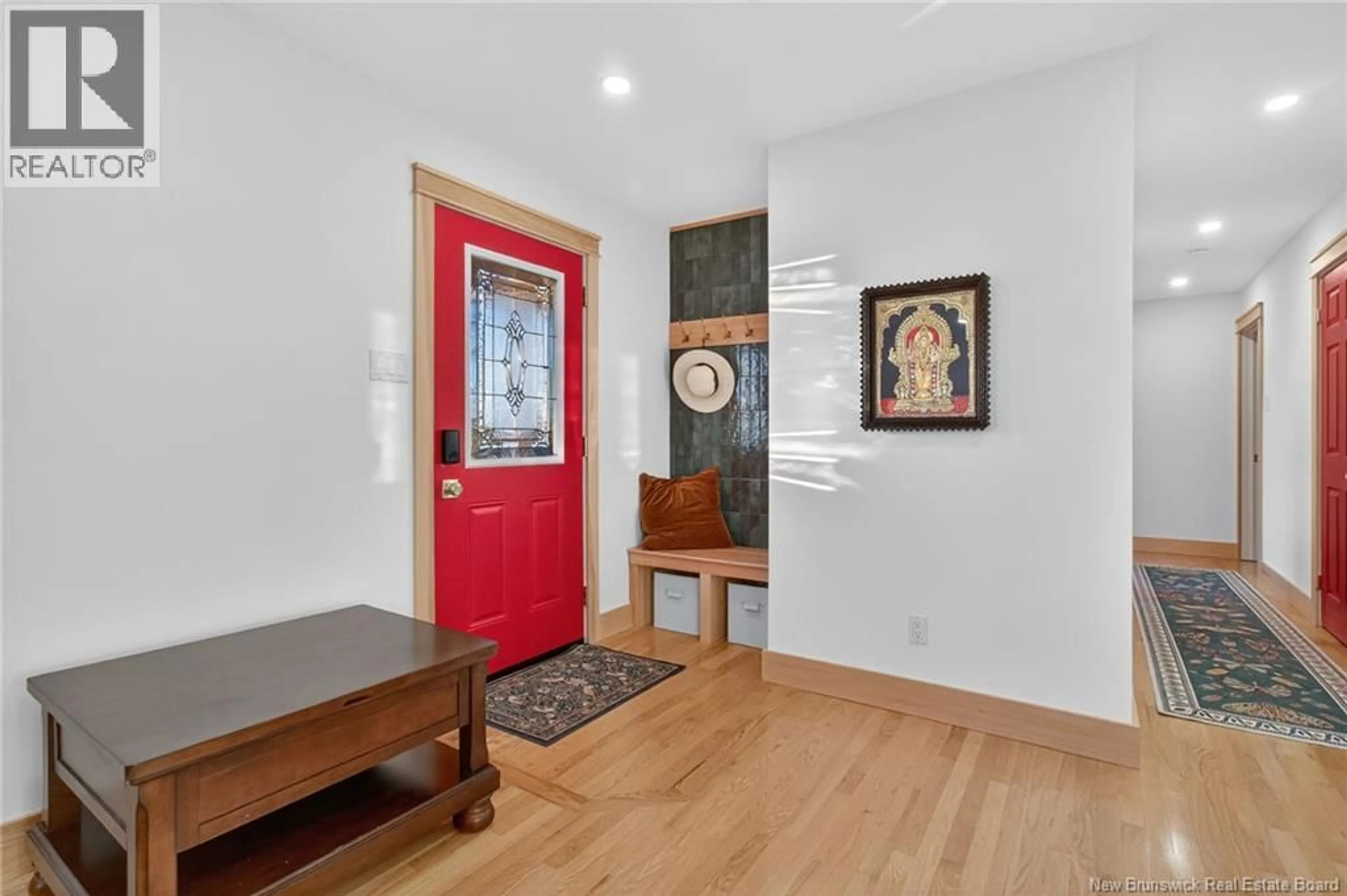 Indoor entryway for 392 FOX CREEK, Dieppe New Brunswick E1A7M7