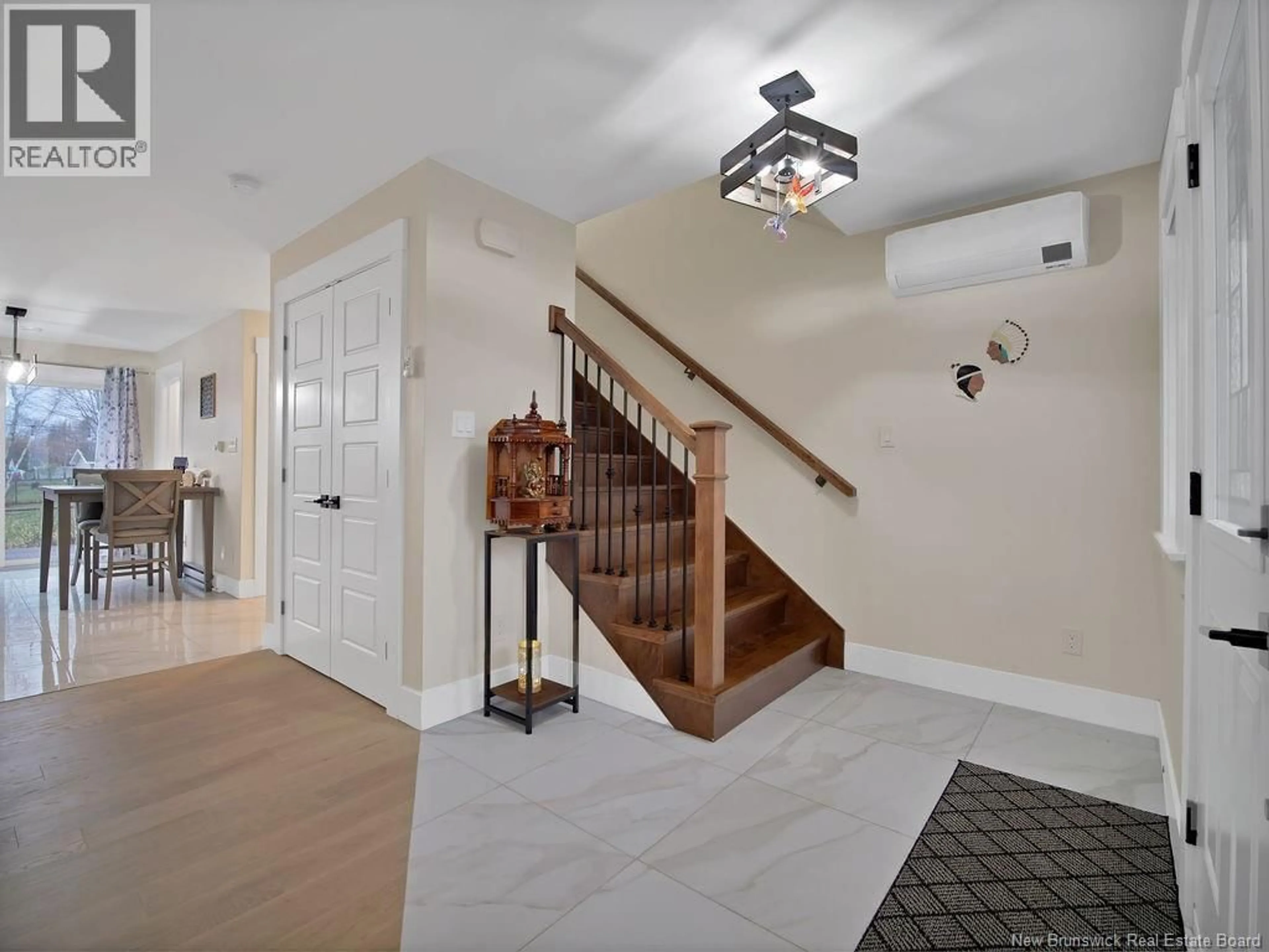 Indoor entryway for 128 BELFRY STREET, Moncton New Brunswick E1G6J3