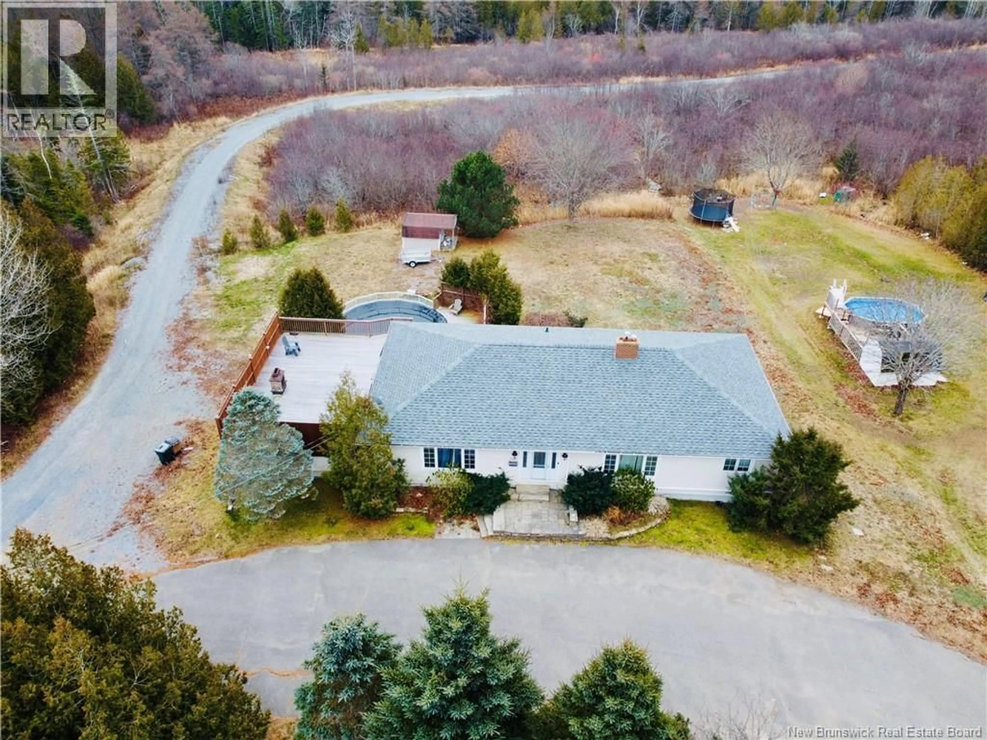 A pic from outside/outdoor area/front of a property/back of a property/a pic from drone, mountain view for 2241 OCEAN WESTWAY, Saint John New Brunswick E2M5H8