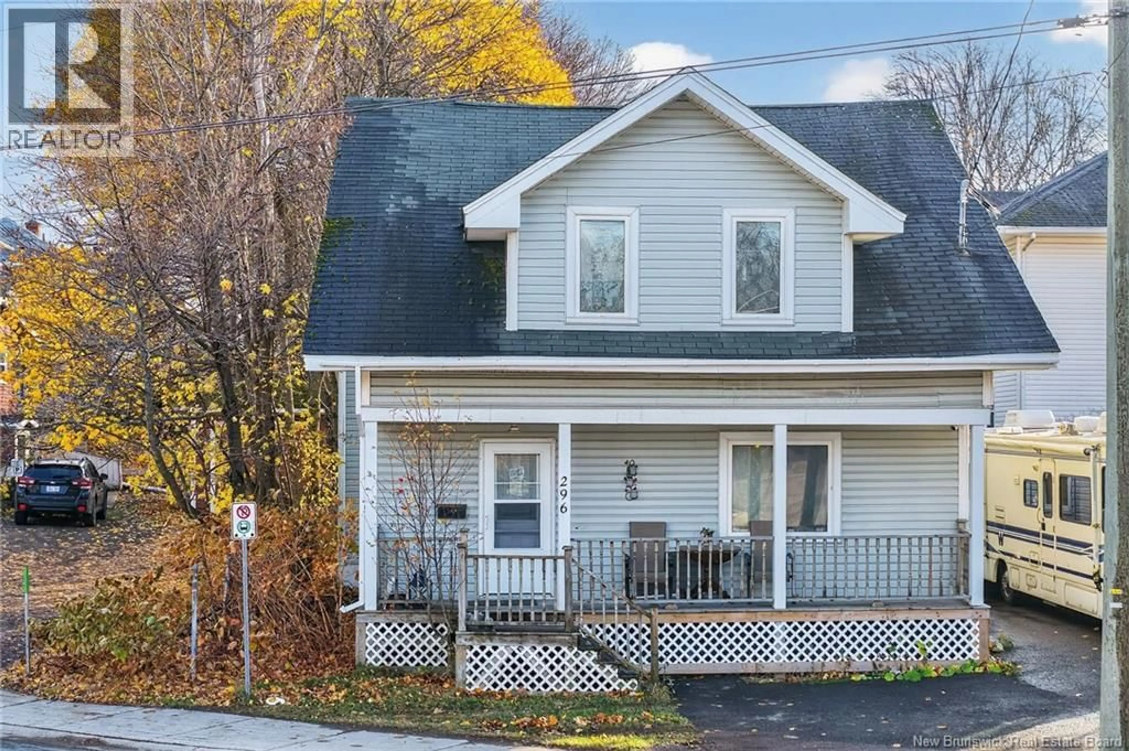 Home with vinyl exterior material, street for 296 MOUNTAIN, Moncton New Brunswick E1C2M1