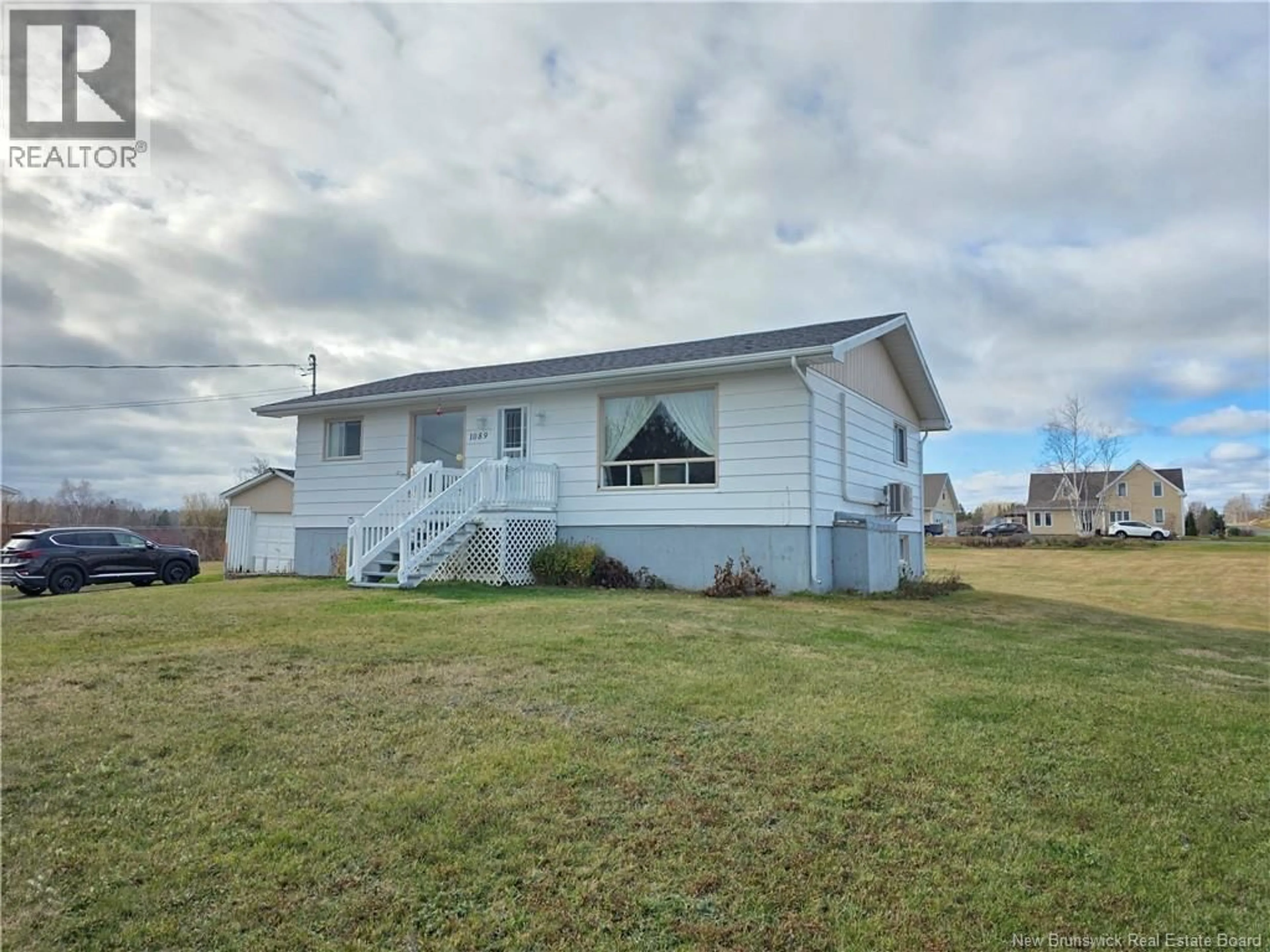 Home with vinyl exterior material, water/lake/river/ocean view for 1089 CH SAINTE-LOUISE CH, Sainte-Louise New Brunswick E8K2X8