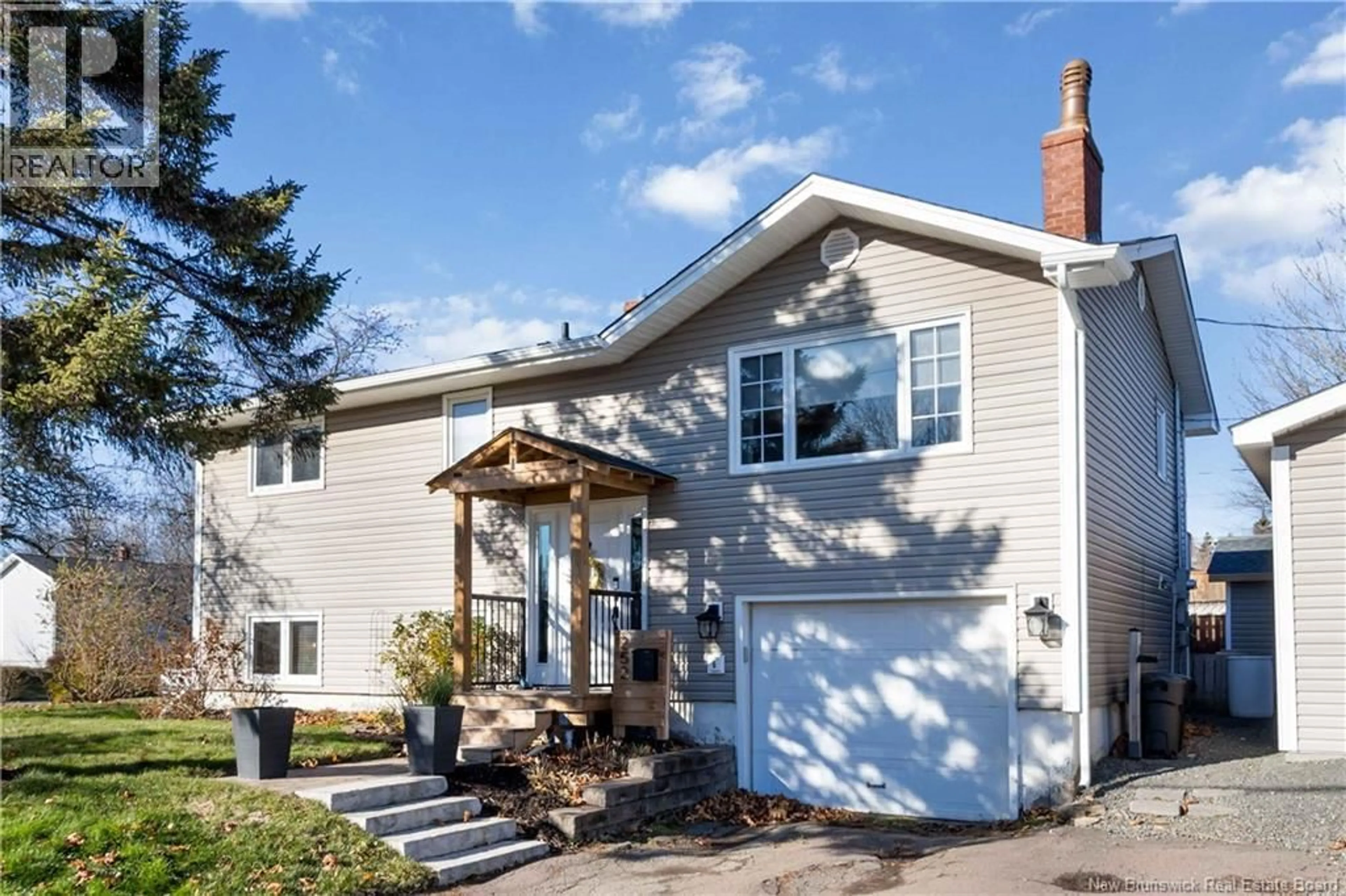 Home with vinyl exterior material, street for 252 WHITEPINE ROAD, Riverview New Brunswick E1B2X3