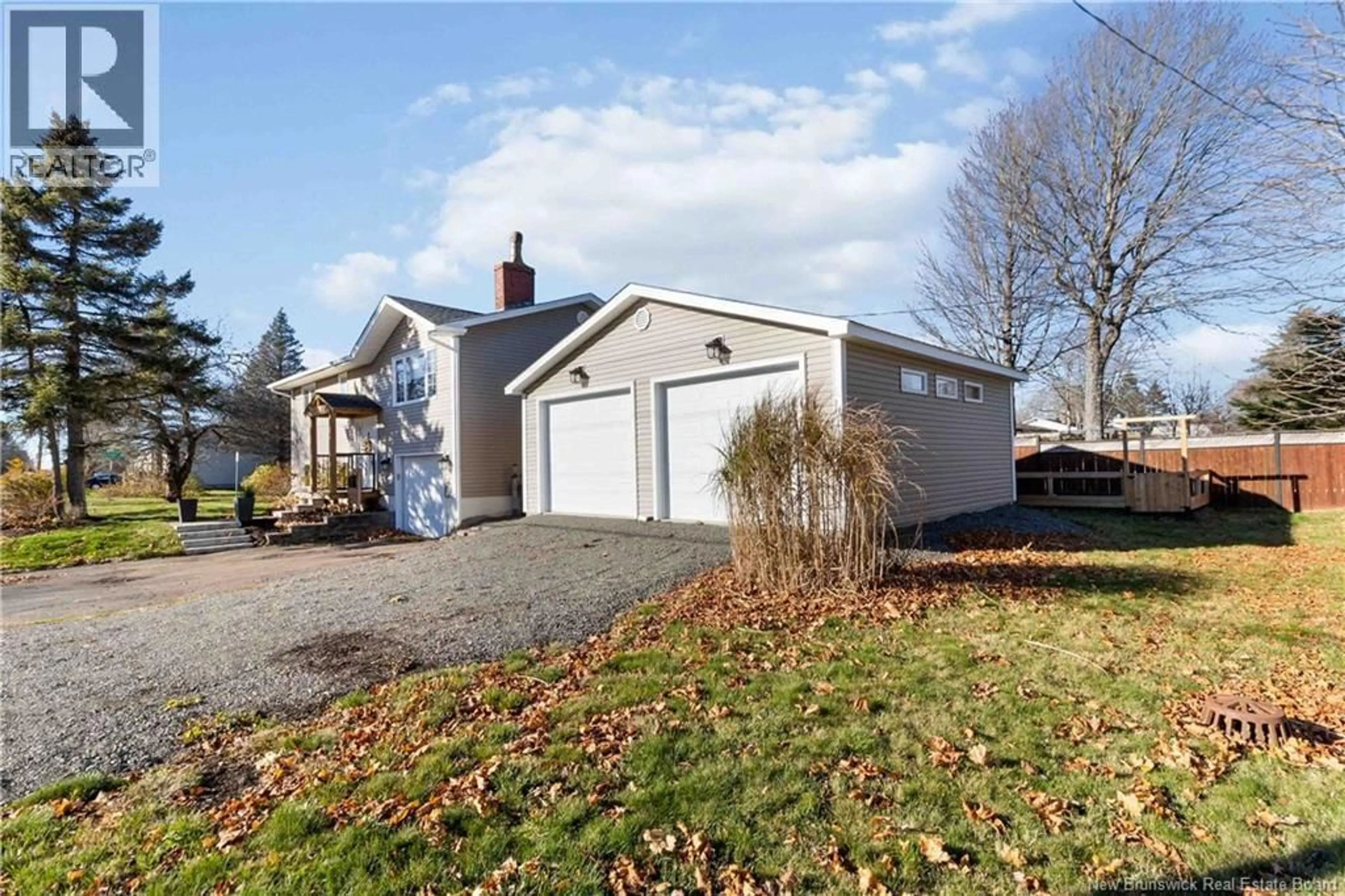 Home with vinyl exterior material, street for 252 WHITEPINE ROAD, Riverview New Brunswick E1B2X3