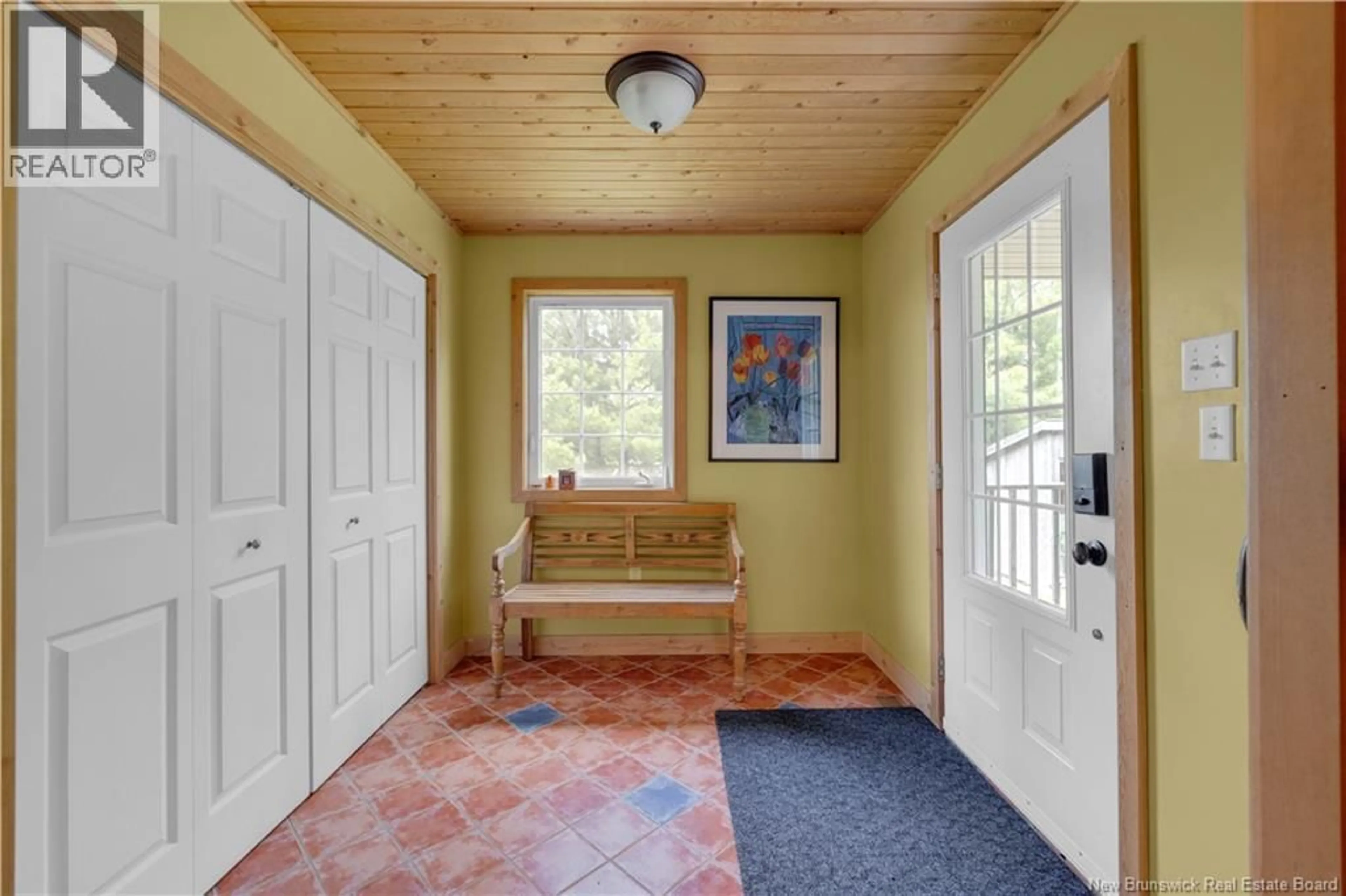 Indoor entryway for 25 BELL HILL ROAD, Long Point New Brunswick E5N7W5