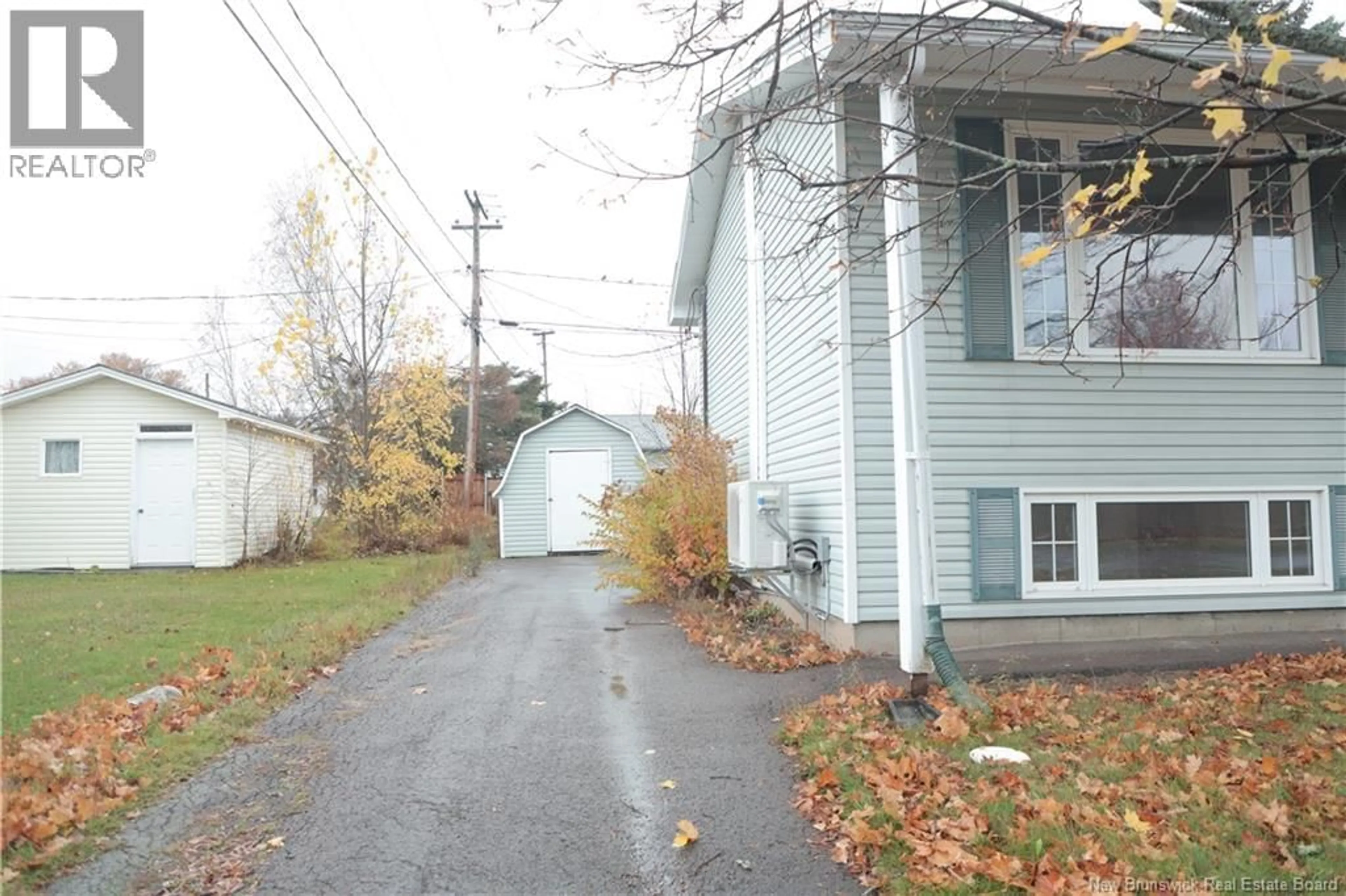 Unknown for 10 MORNINGSIDE DRIVE, Moncton New Brunswick E1G1N8