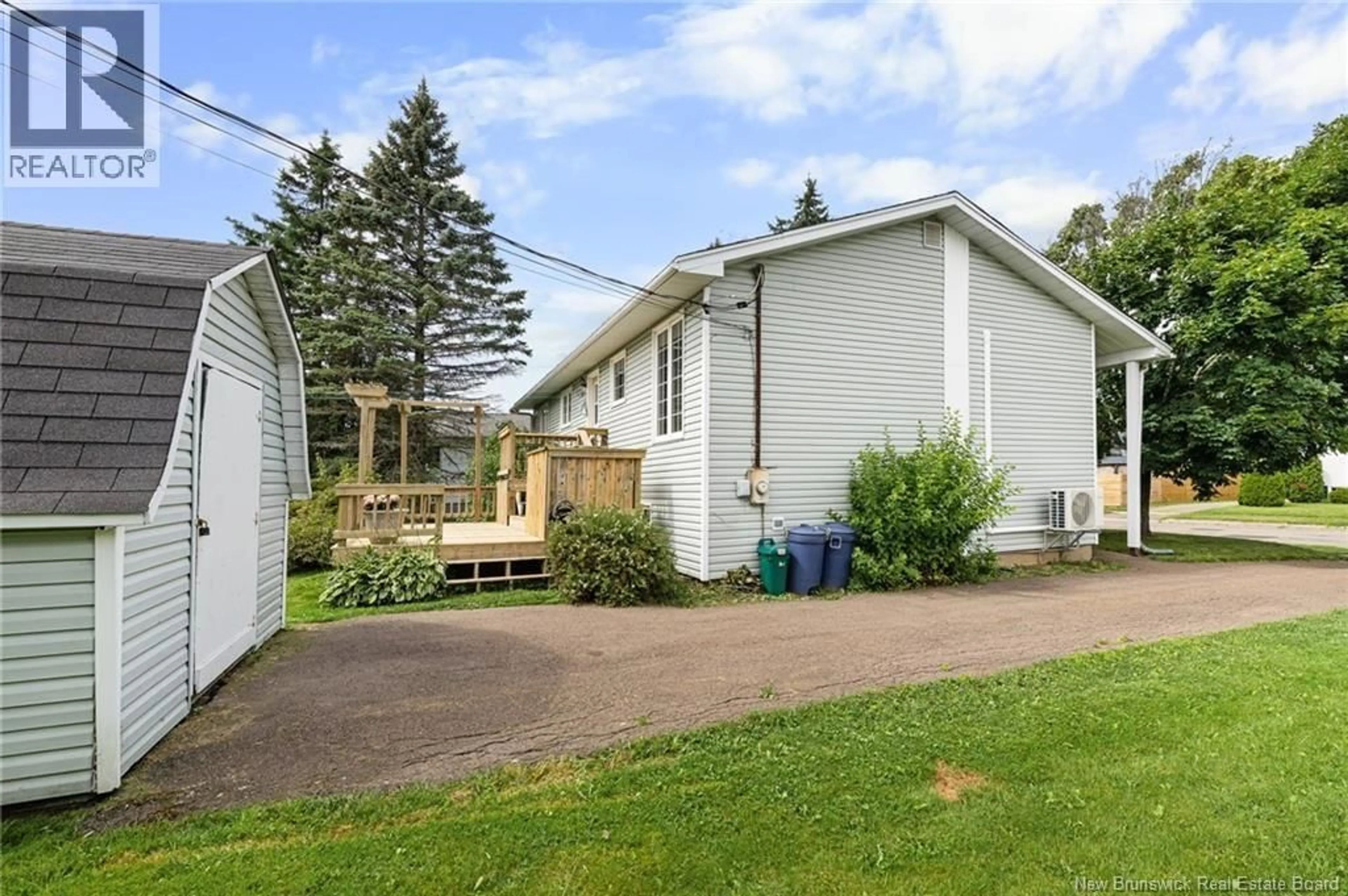 Unknown for 10 MORNINGSIDE DRIVE, Moncton New Brunswick E1G1N8