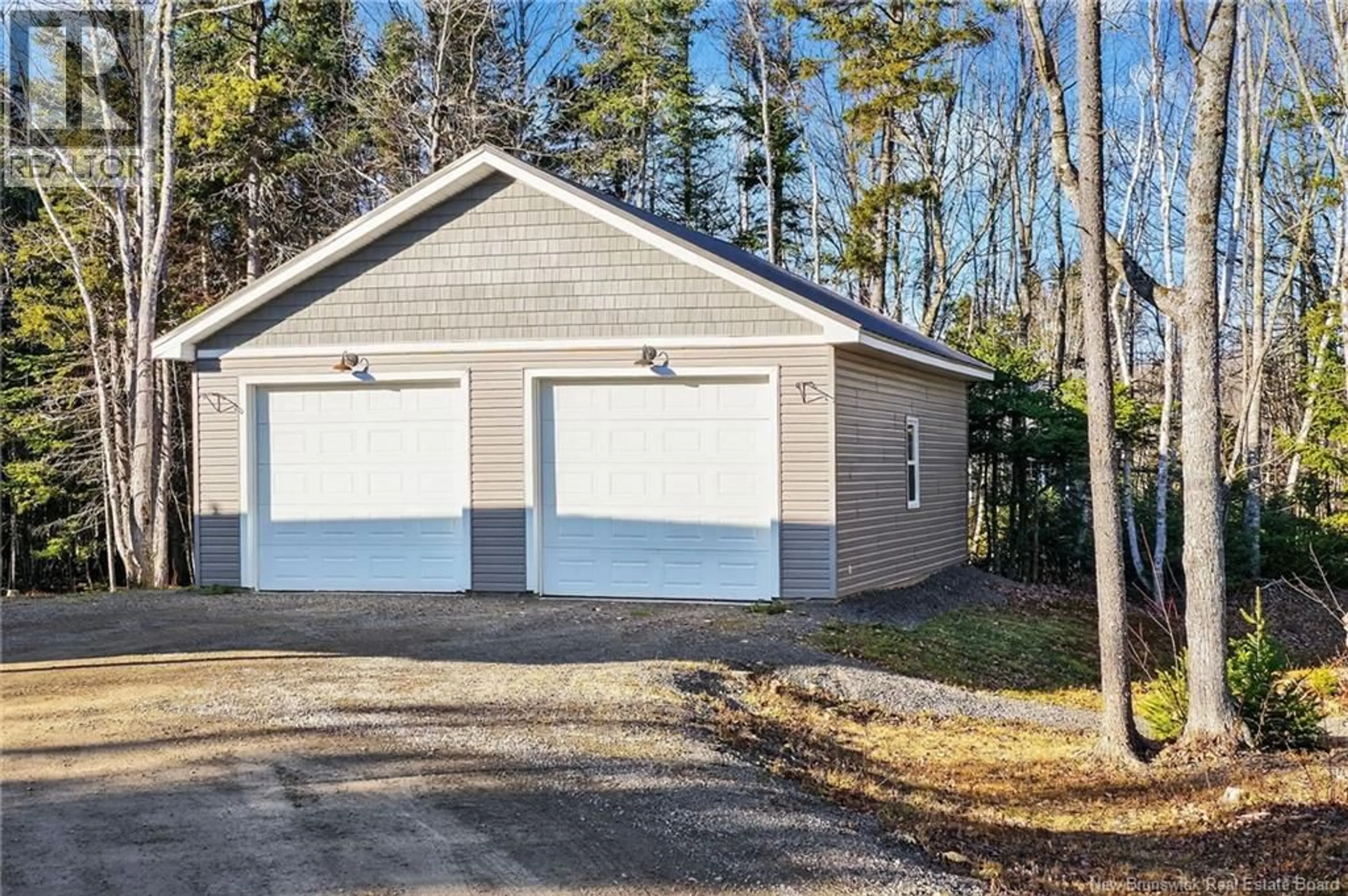Indoor garage for 74 BELLEFIELD ROAD, Lower Coverdale New Brunswick E1J0B1
