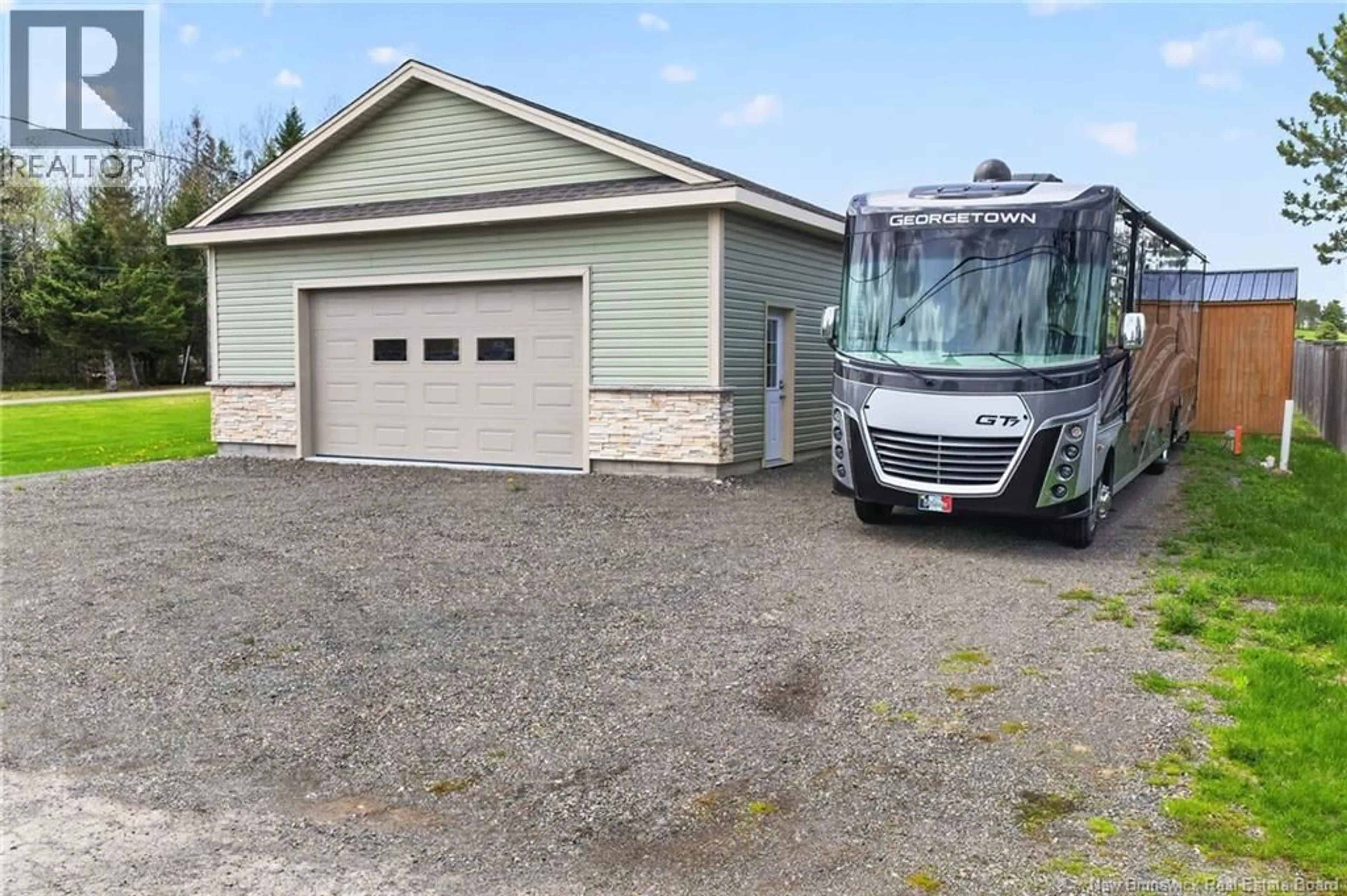 Indoor garage for 4 HILAIRE STREET, Sainte-Marie-De-Kent New Brunswick E4S1V9