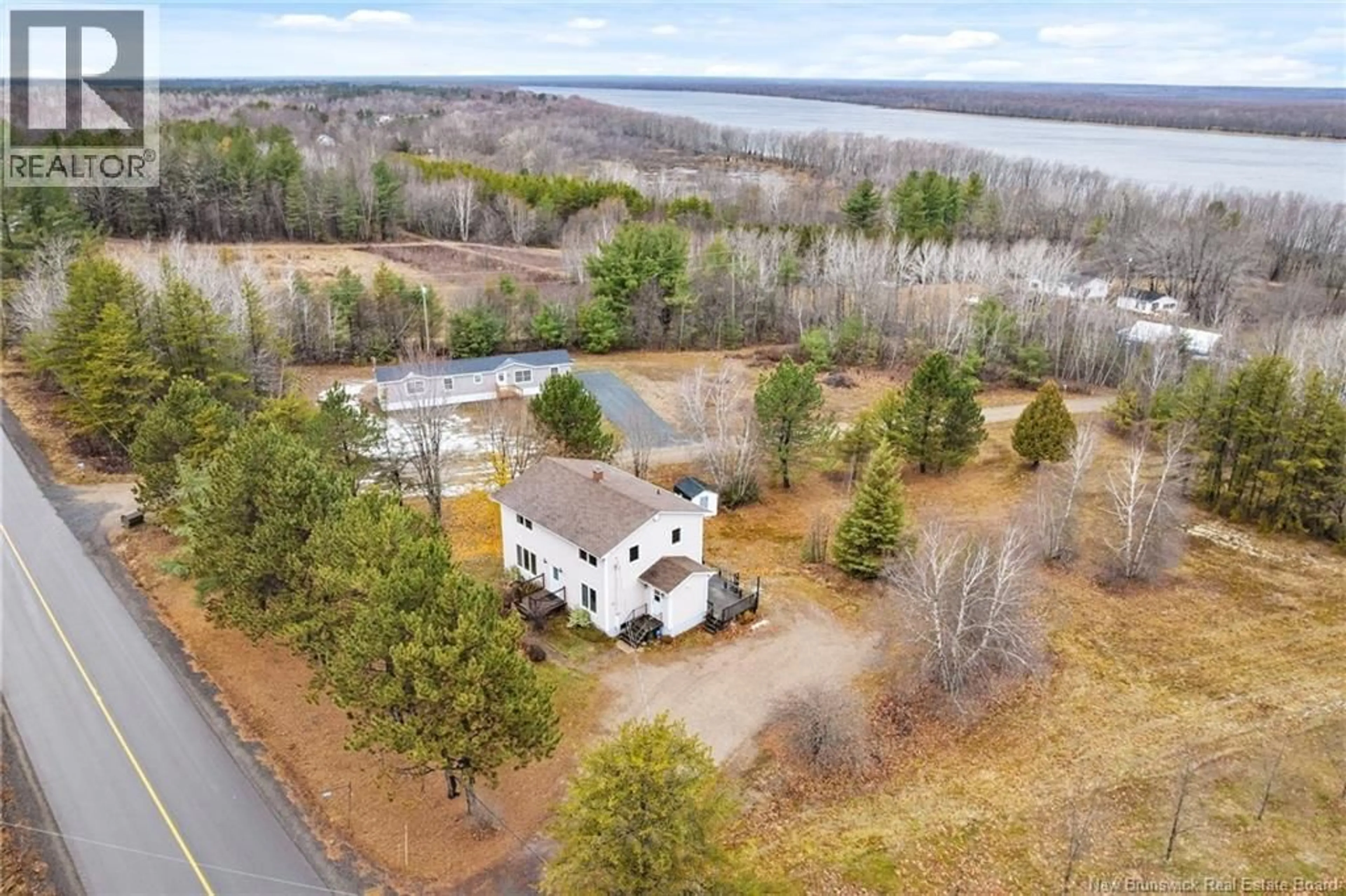 A pic from outside/outdoor area/front of a property/back of a property/a pic from drone, water/lake/river/ocean view for 1393 ROUTE 102 ROUTE, Upper Gagetown New Brunswick E5M1P5