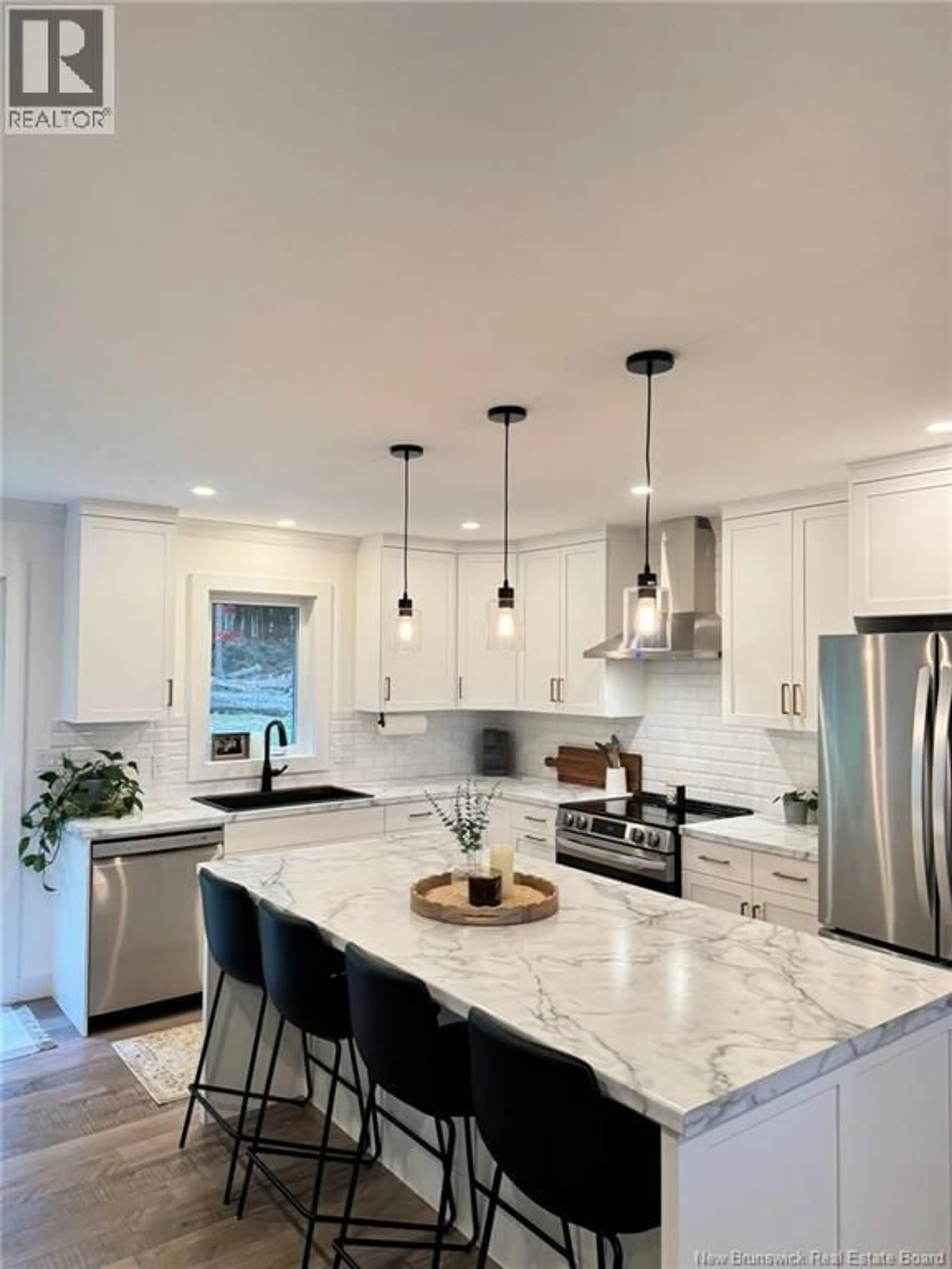 Contemporary kitchen, ceramic/tile floor for 208 CROCKS POINT STREET, Keswick Ridge New Brunswick E6L1T5