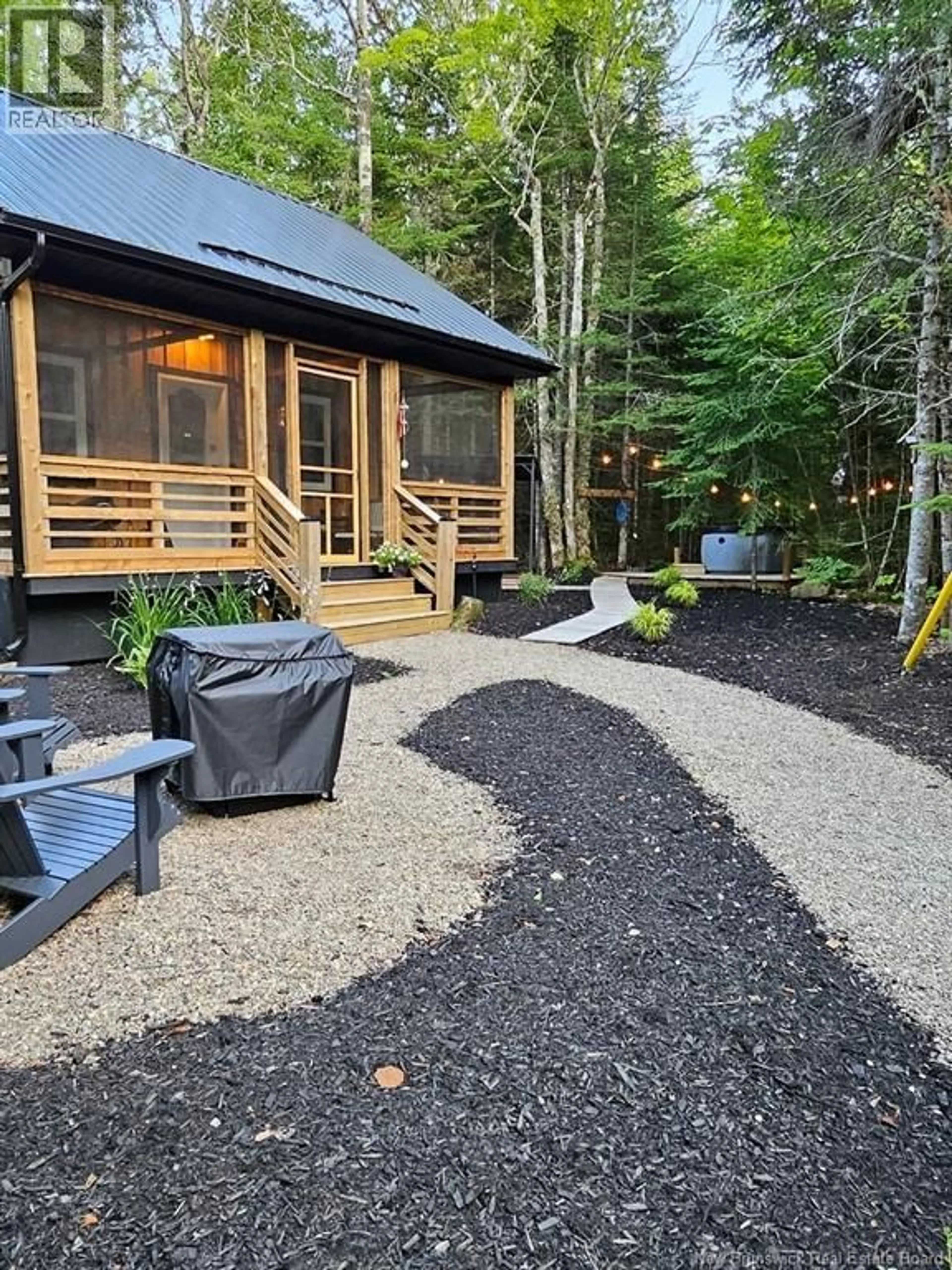 Patio, unknown for 435 NEW SCOTLAND ROAD, New Scotland New Brunswick E1G1T9