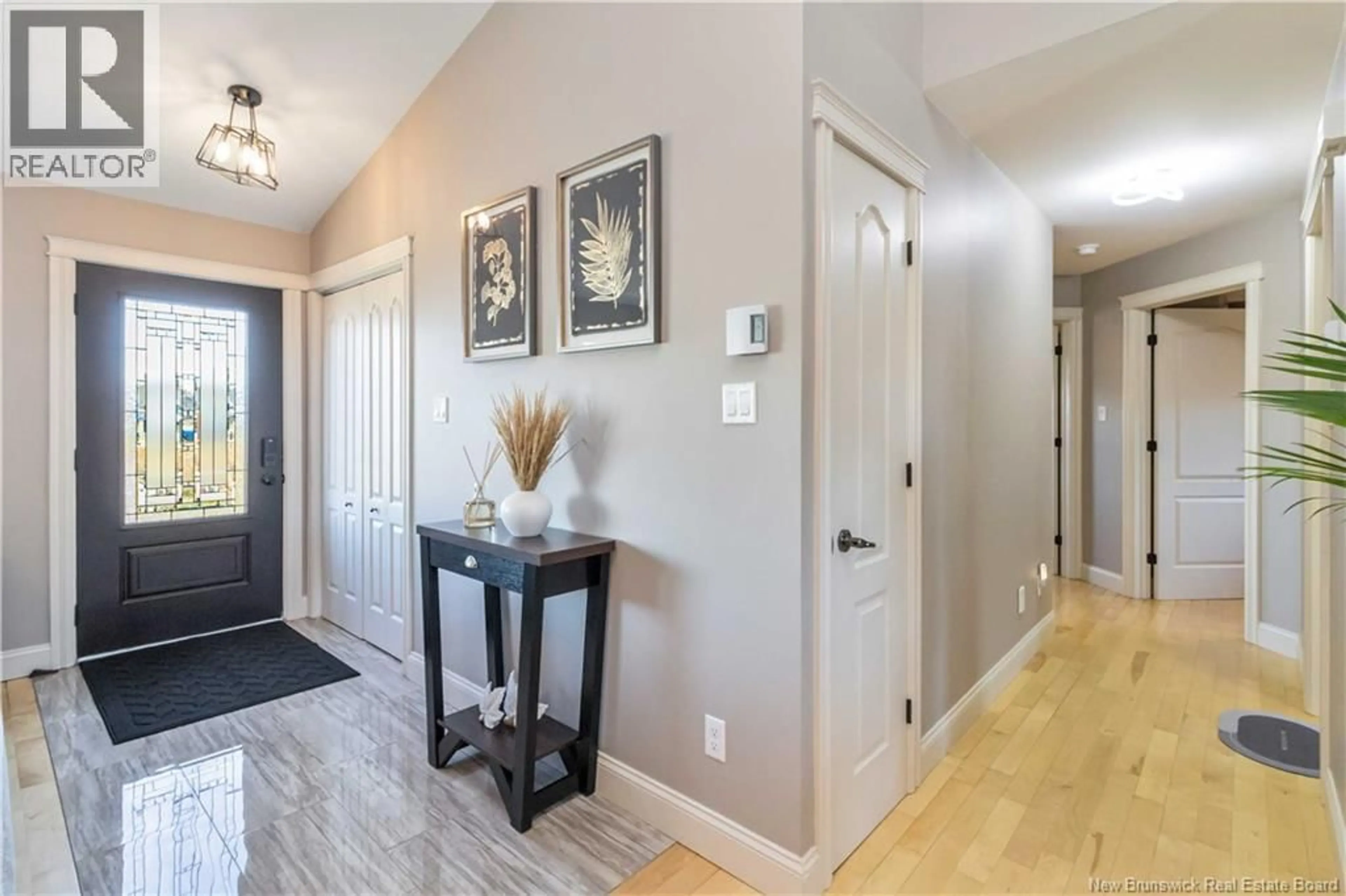 Indoor entryway for 65 RAPHAEL STREET, Dieppe New Brunswick E1A8S3