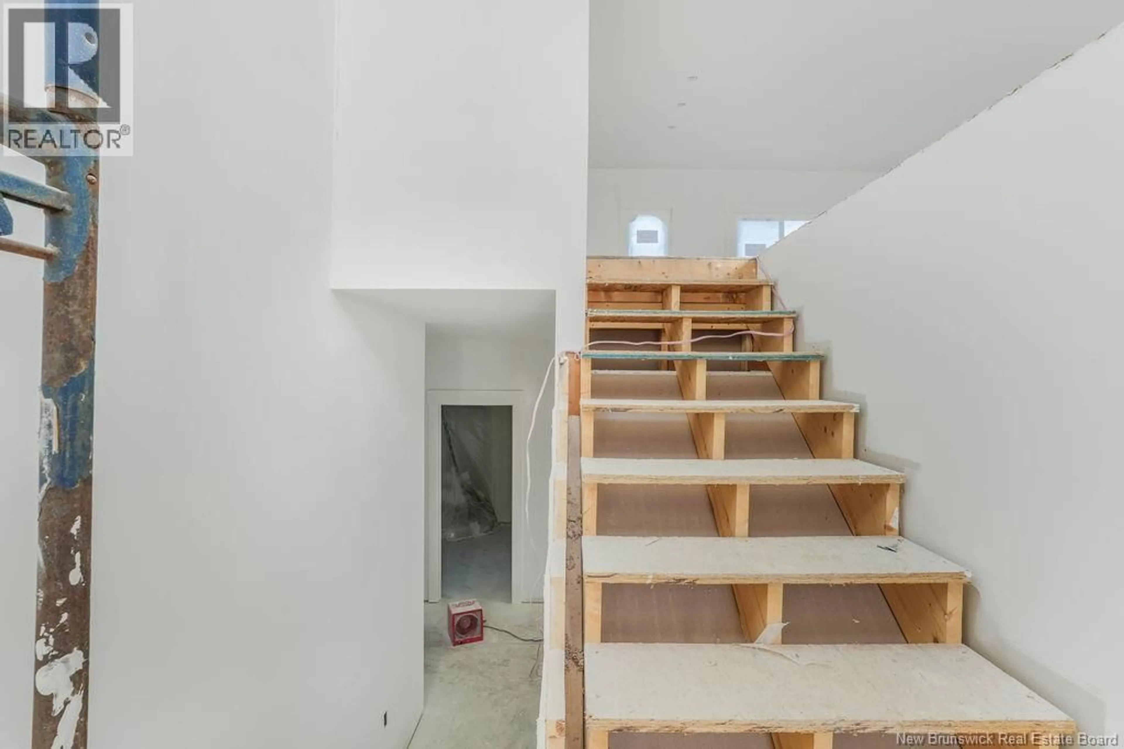 Stairs for 104 GLENNORTH STREET, Fredericton New Brunswick E3G0A6