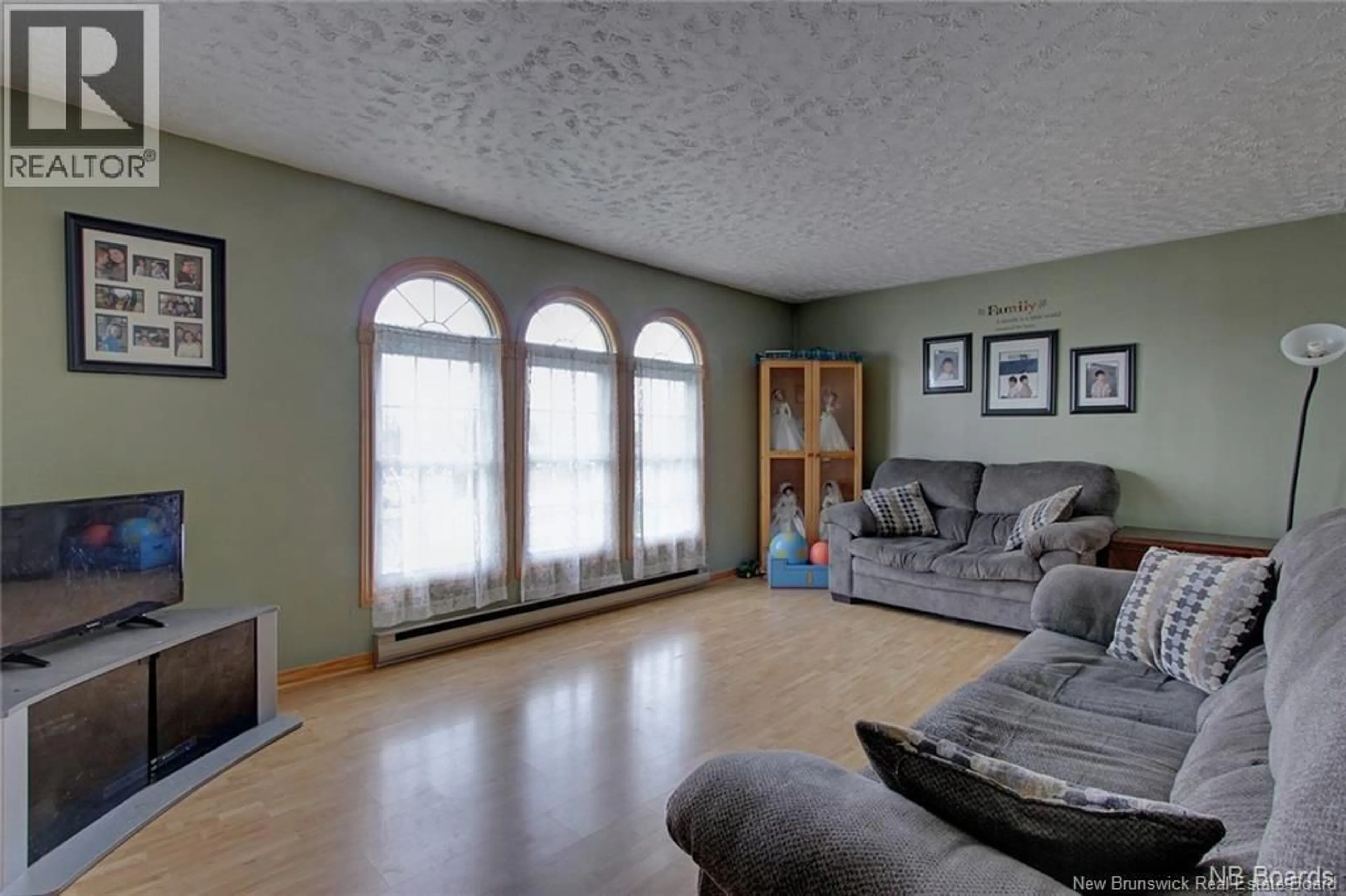 Living room with furniture, unknown for 29 SNOWBALL CRESCENT, Nackawic New Brunswick E6G1C9