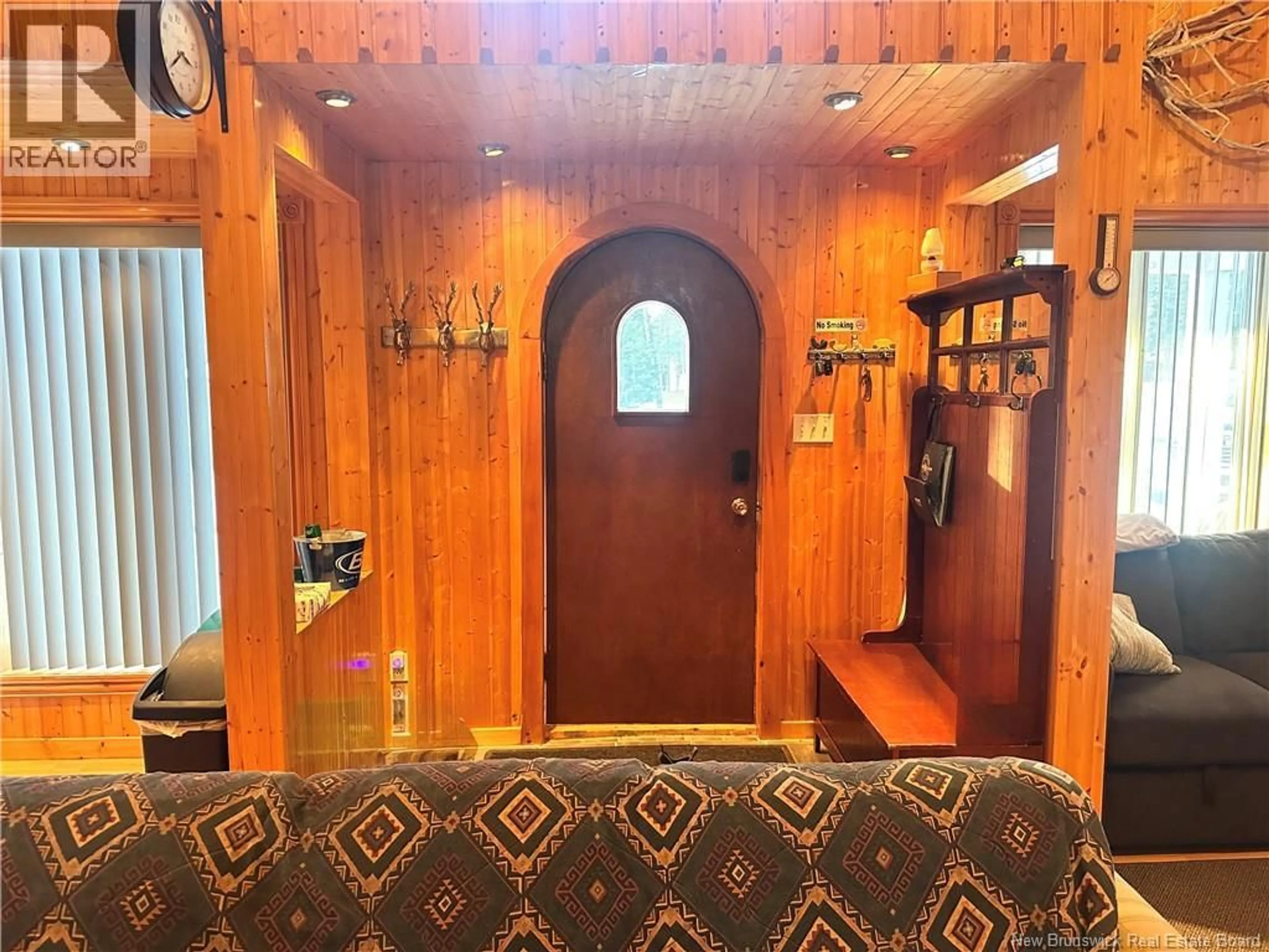 Indoor foyer for 1175 CANTON ROAD, DSL de Drummond/DSL of Drummond New Brunswick E3Y3W8