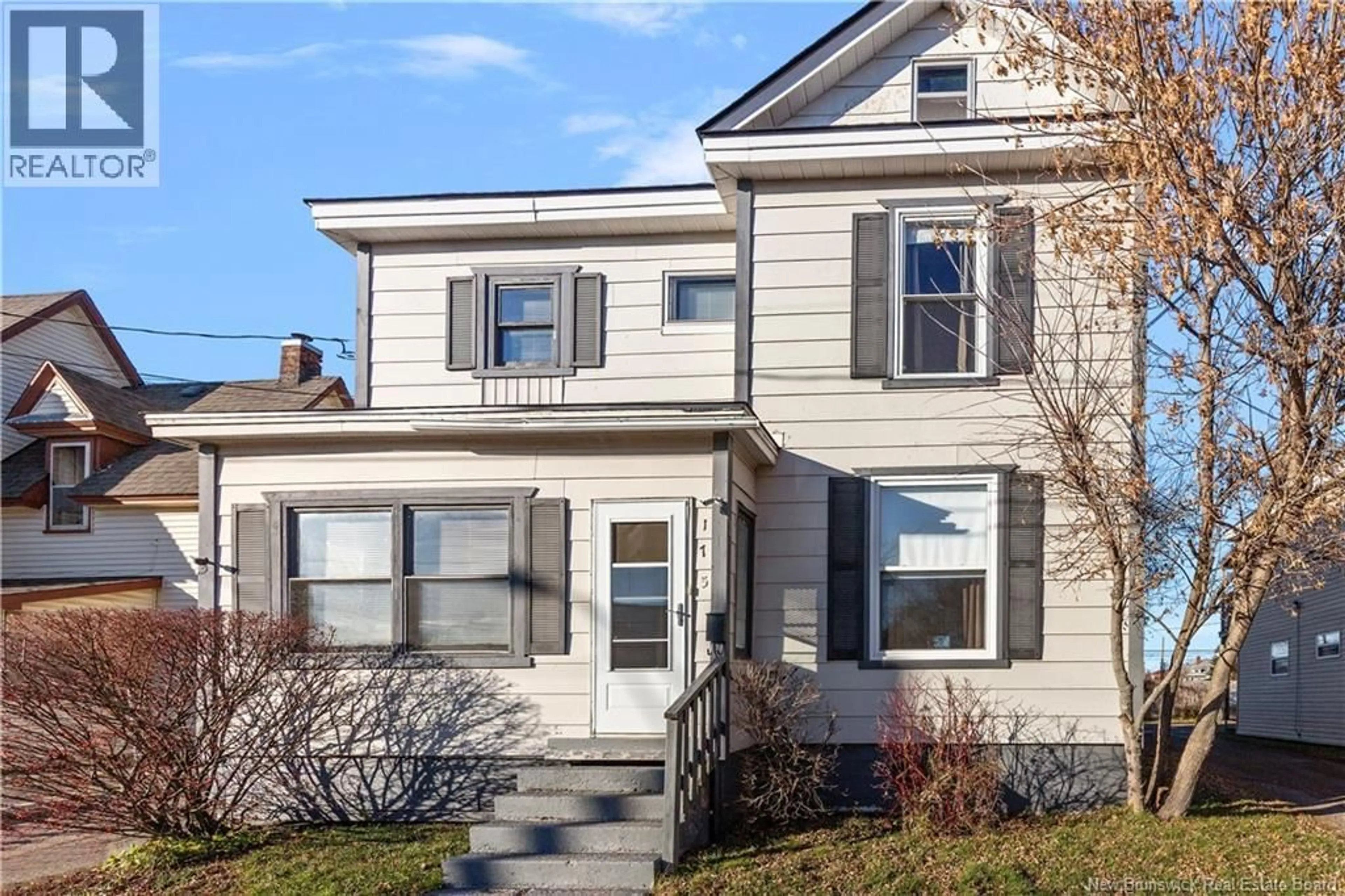 Home with vinyl exterior material, street for 175 DUFFERIN STREET, Moncton New Brunswick E1C1Z4