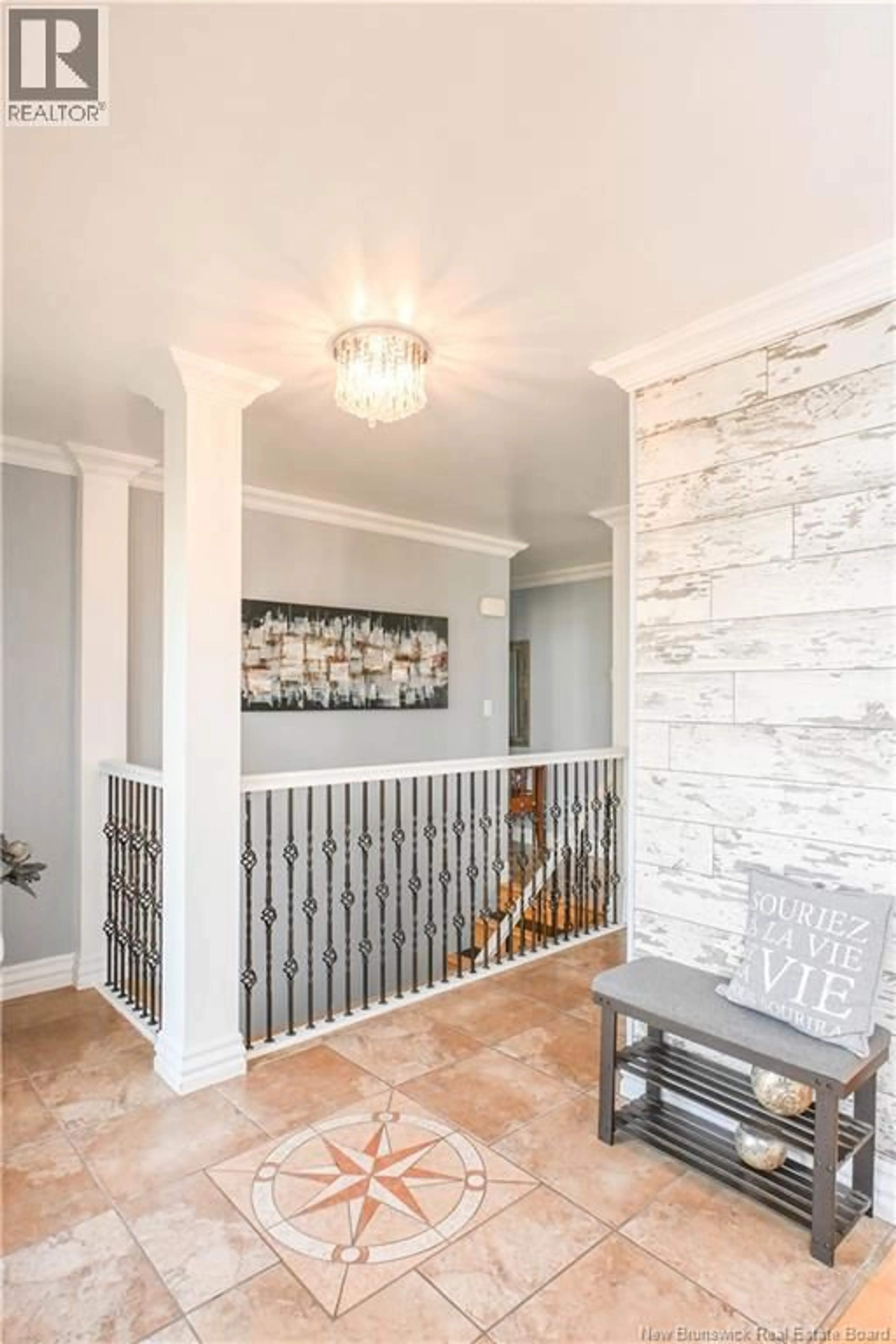 Indoor entryway for 1350 RUE DES FONDATEURS STREET, Paquetville New Brunswick E8R1A4