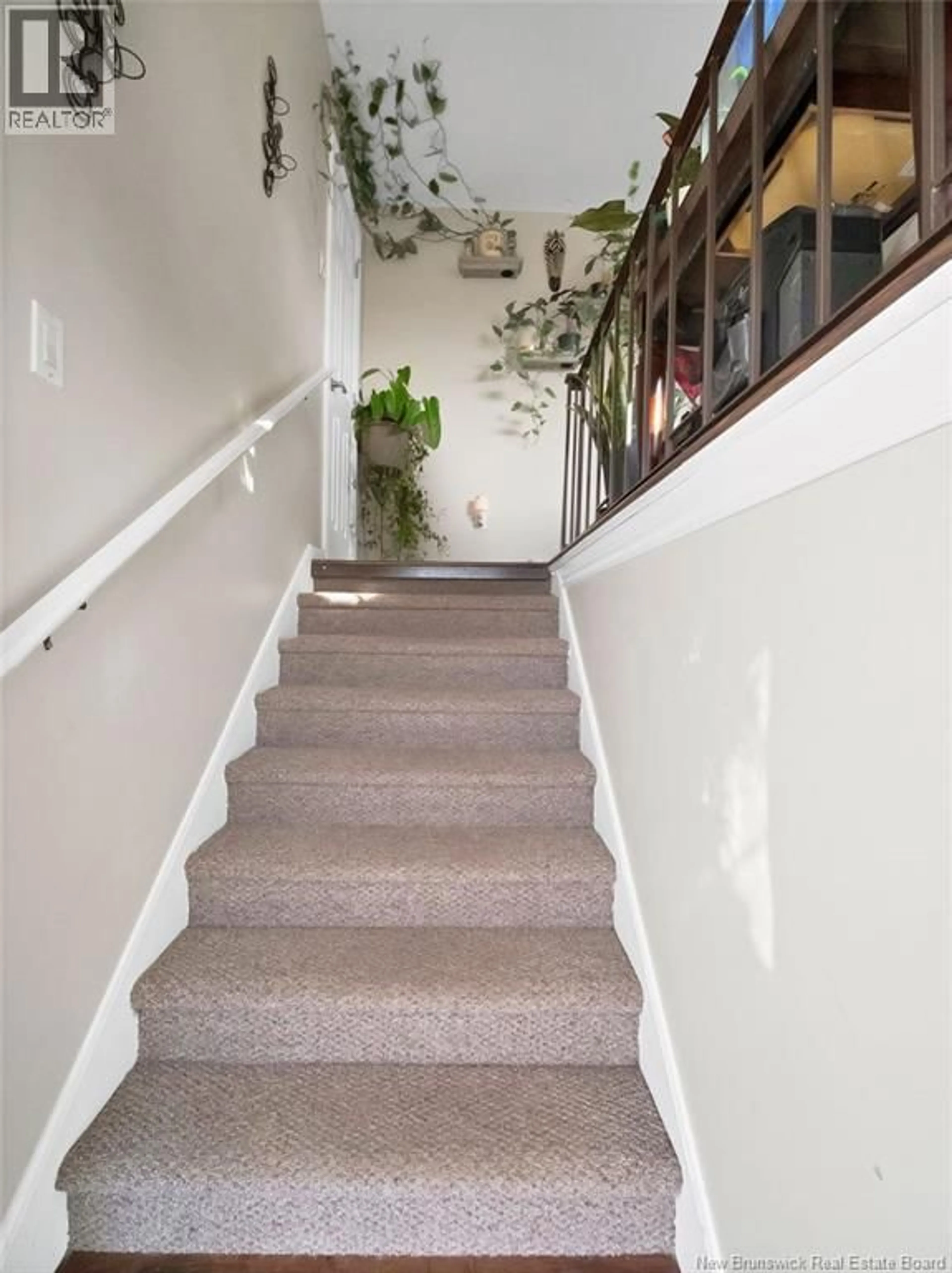 Stairs for 21-23 EIGHTH STREET, Moncton New Brunswick E1E3E6
