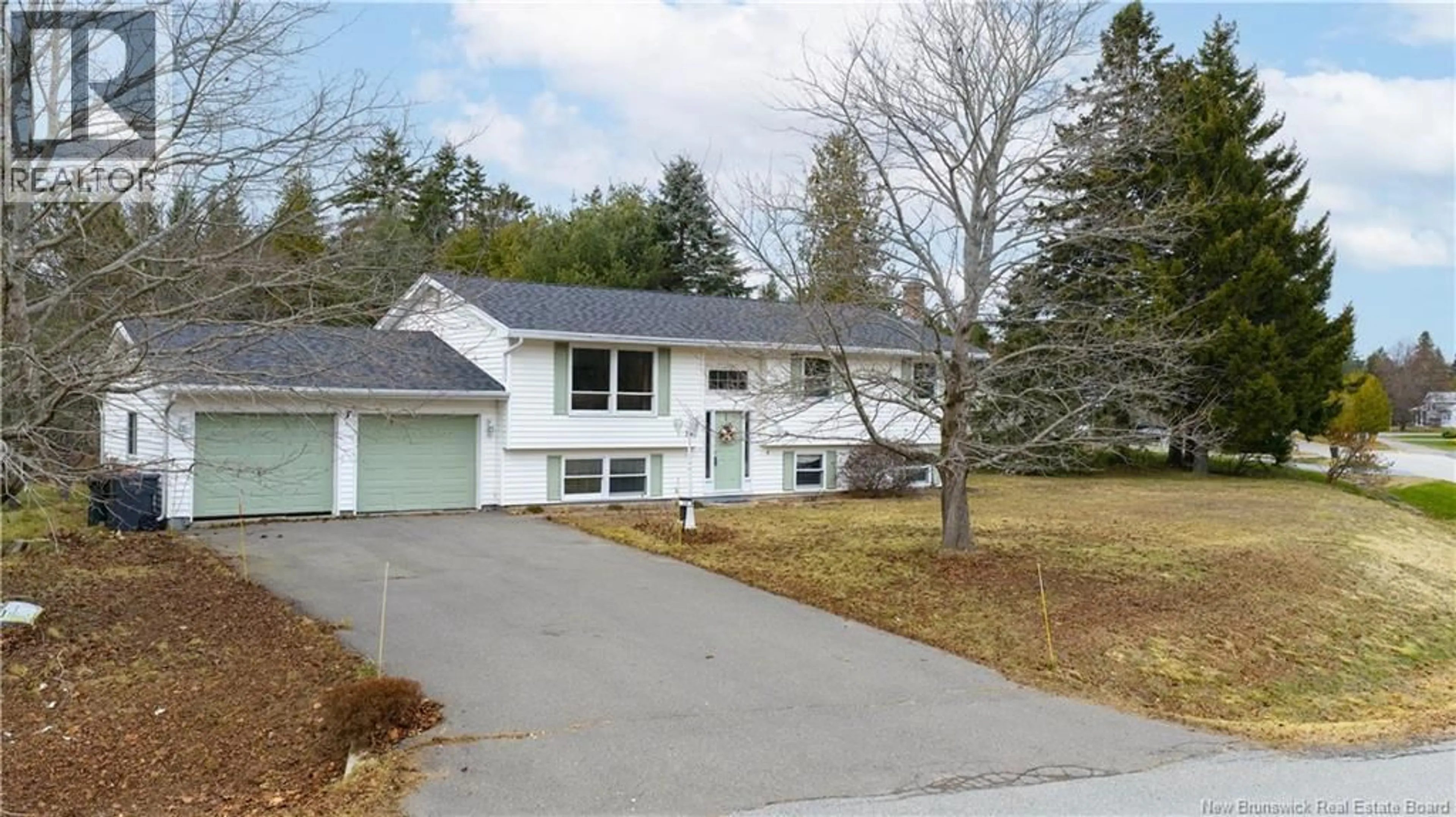 Home with vinyl exterior material, street for 35 PEAT DRIVE, Quispamsis New Brunswick E2E4R6