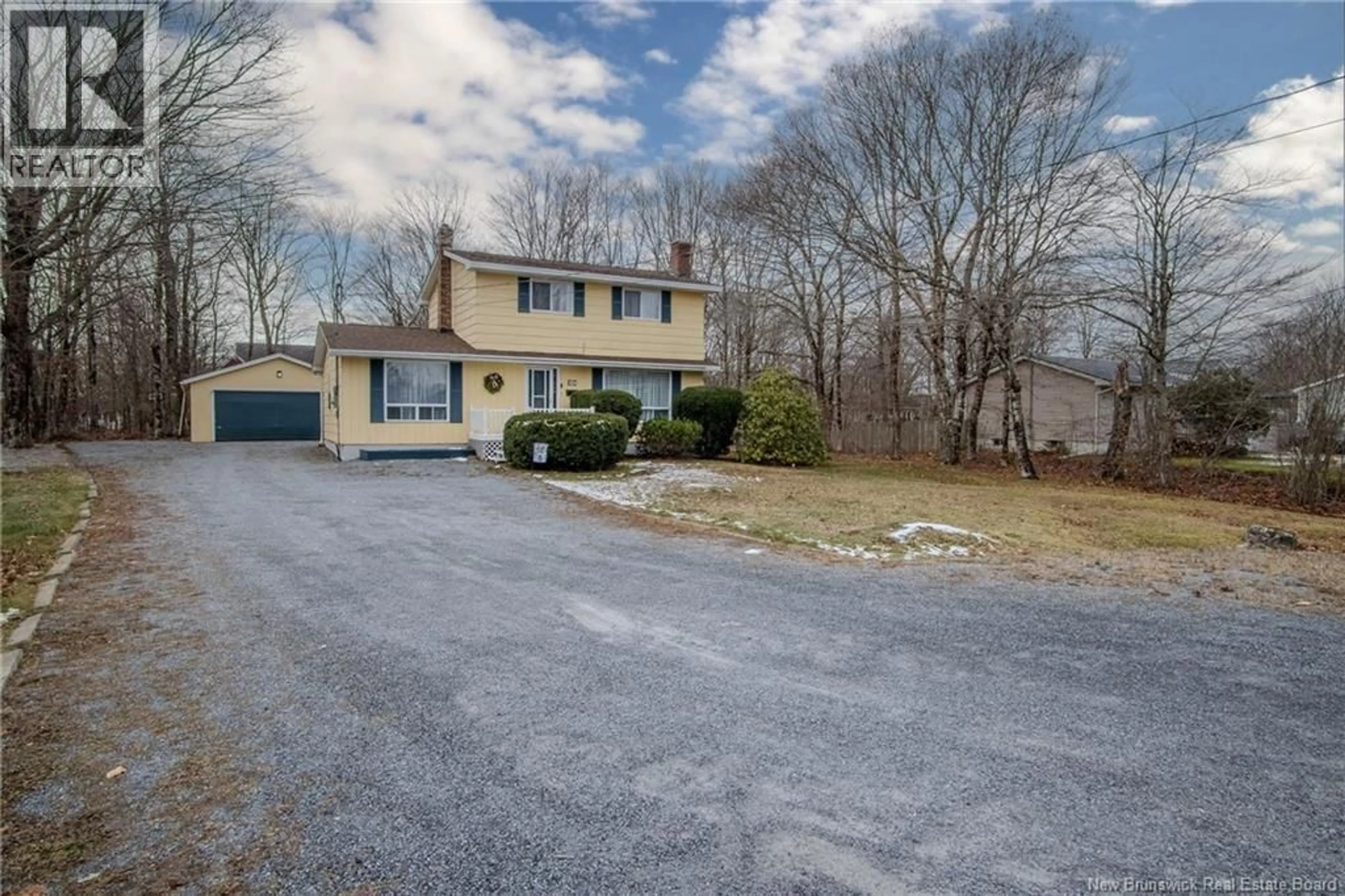 A pic from outside/outdoor area/front of a property/back of a property/a pic from drone, street for 26 FRASER AVENUE, Saint John New Brunswick E2N1M3