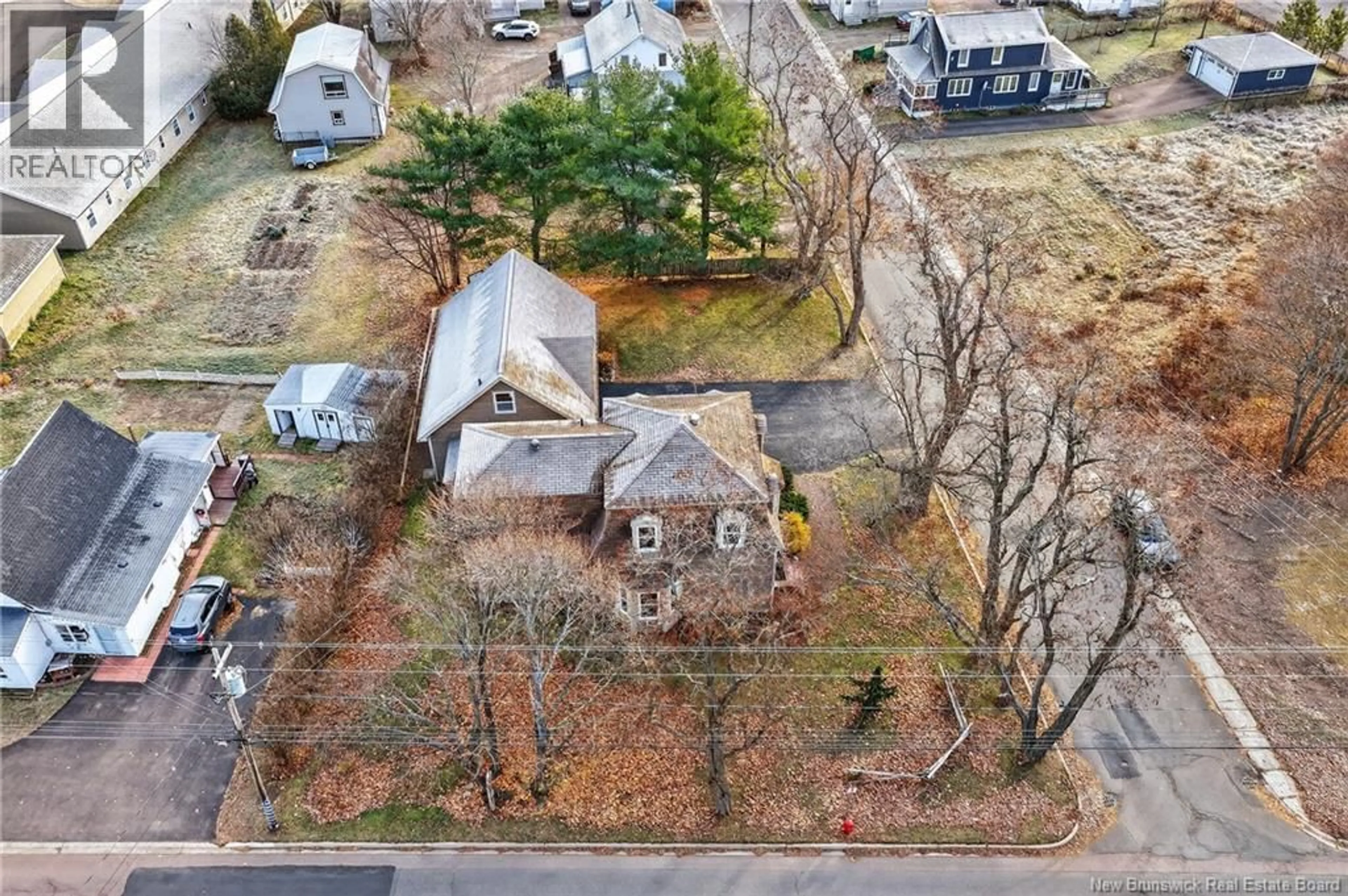 A pic from outside/outdoor area/front of a property/back of a property/a pic from drone, street for 10 SHEDDON STREET, Richibucto New Brunswick E4W4J4