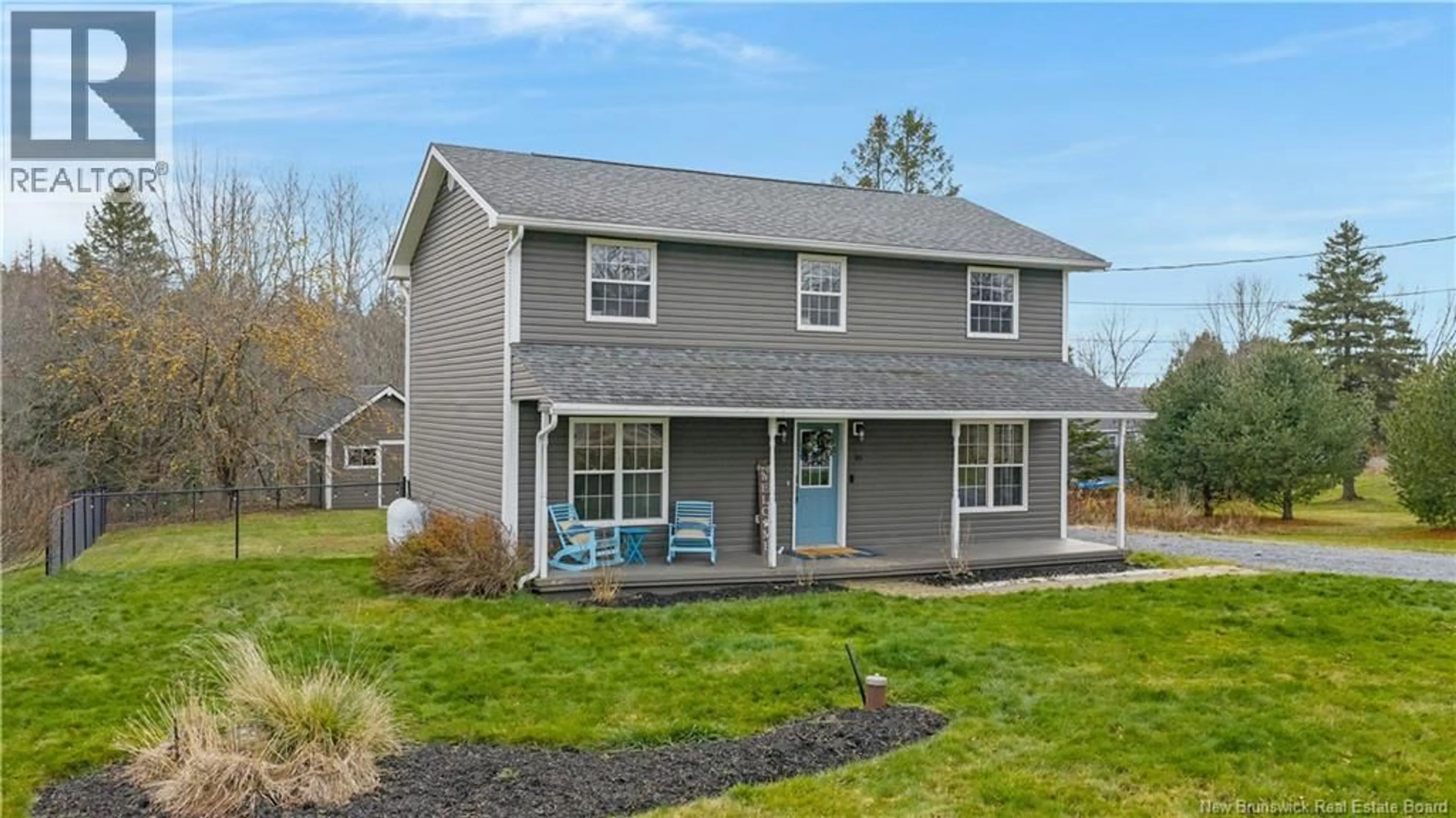 Home with vinyl exterior material, unknown for 16 MACKINNON DRIVE, Nauwigewauk New Brunswick E5N6X4