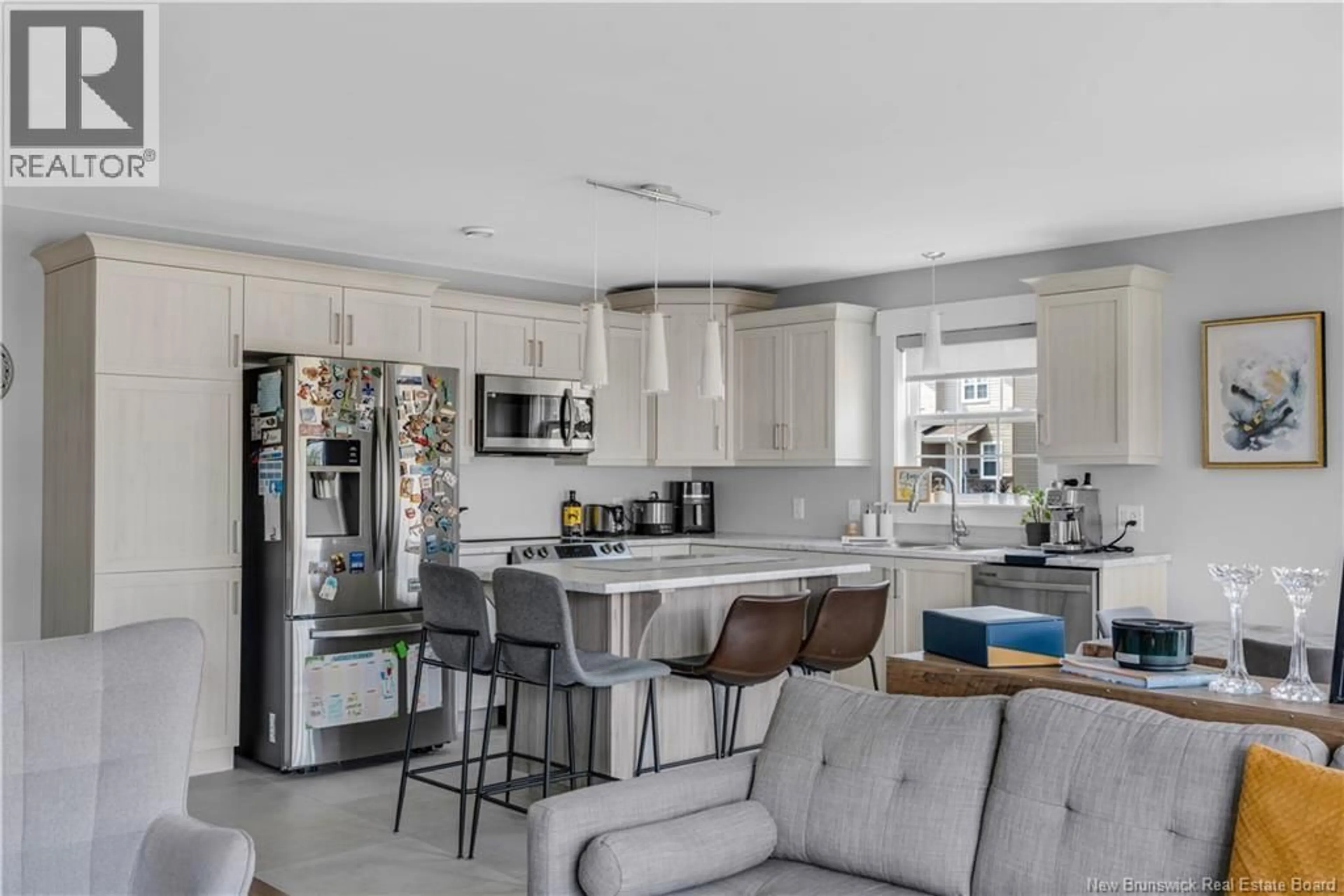 Open concept kitchen, unknown for 94 BASTARACHE STREET, Dieppe New Brunswick E1A6Y3