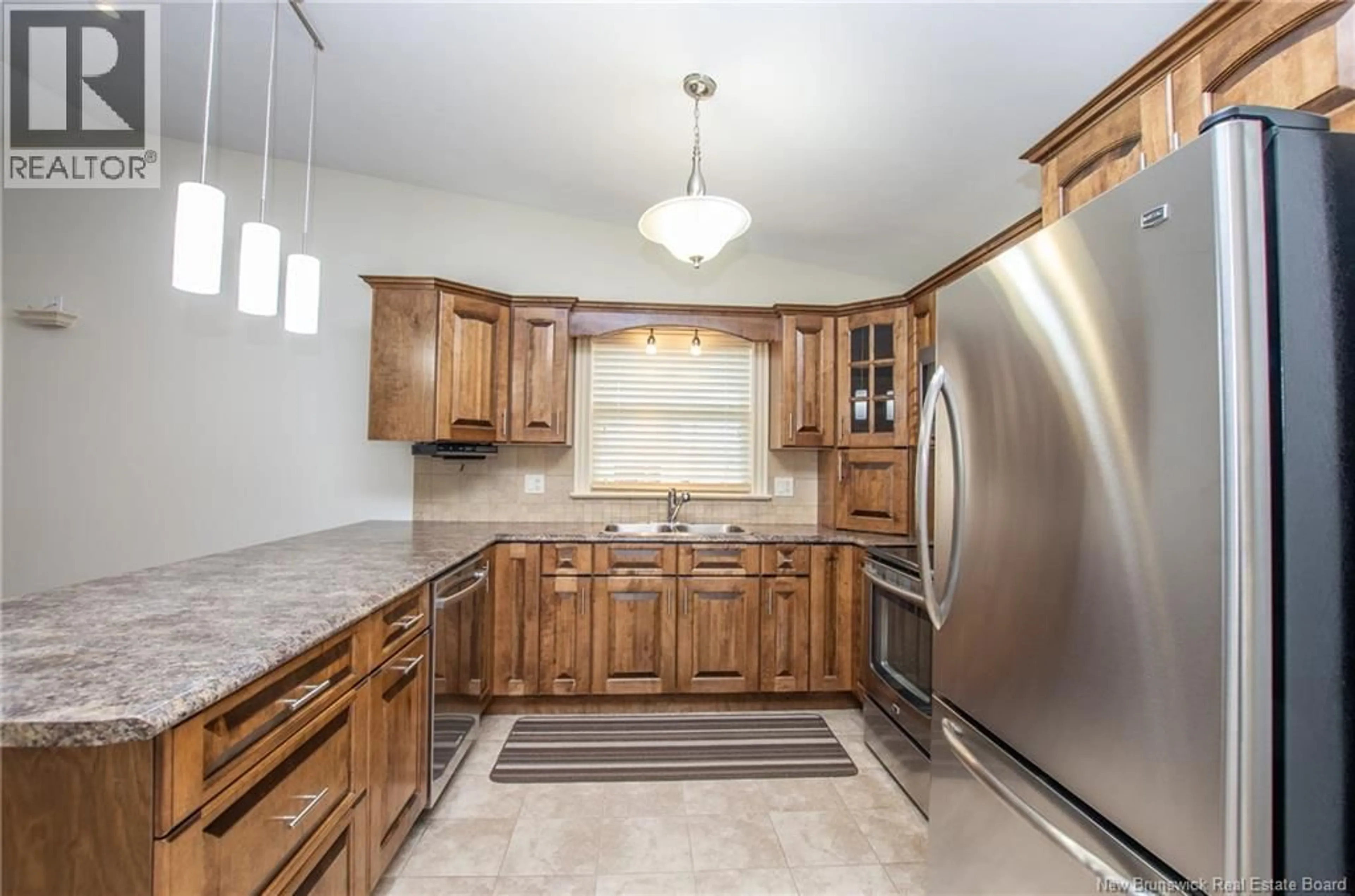 Standard kitchen, ceramic/tile floor for 2 THORNHILL CRESCENT, Moncton New Brunswick E1A6B4