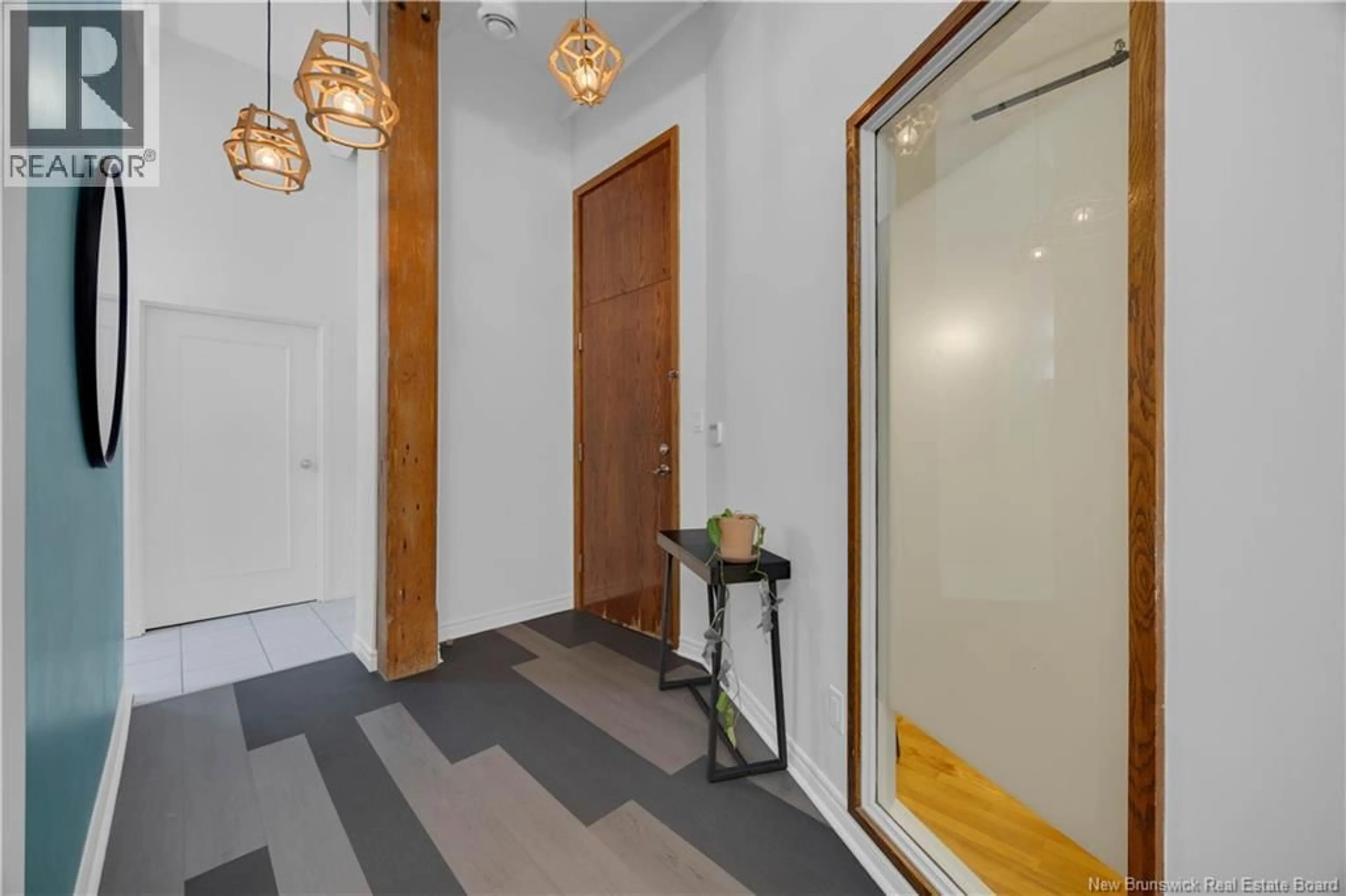 Indoor foyer for 2 - 100 PRINCE WILLIAM STREET, Saint John New Brunswick E2L2B3