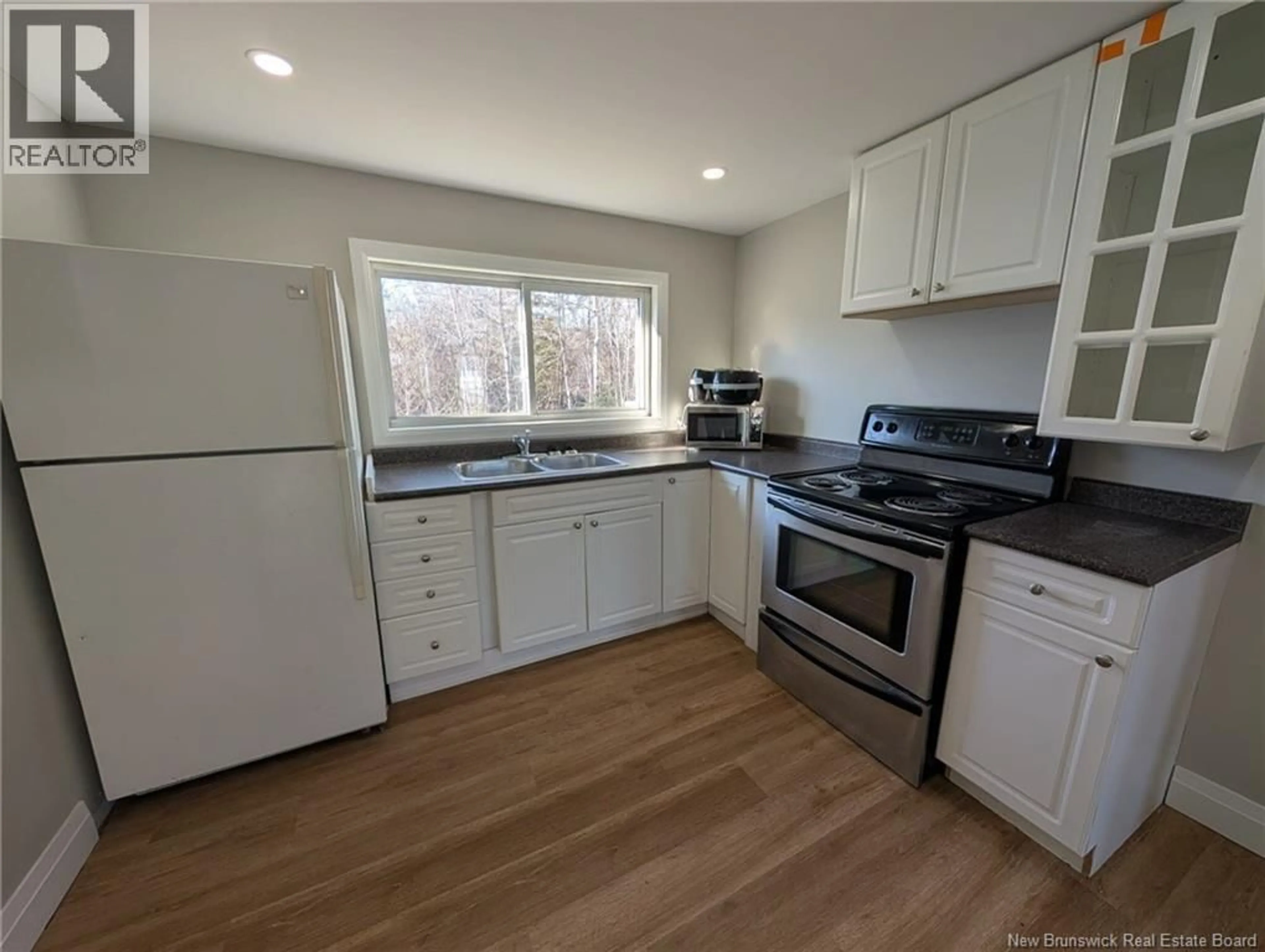 Standard kitchen, wood/laminate floor for 3400 ROUTE 134, Miramichi Road New Brunswick E8L1T4