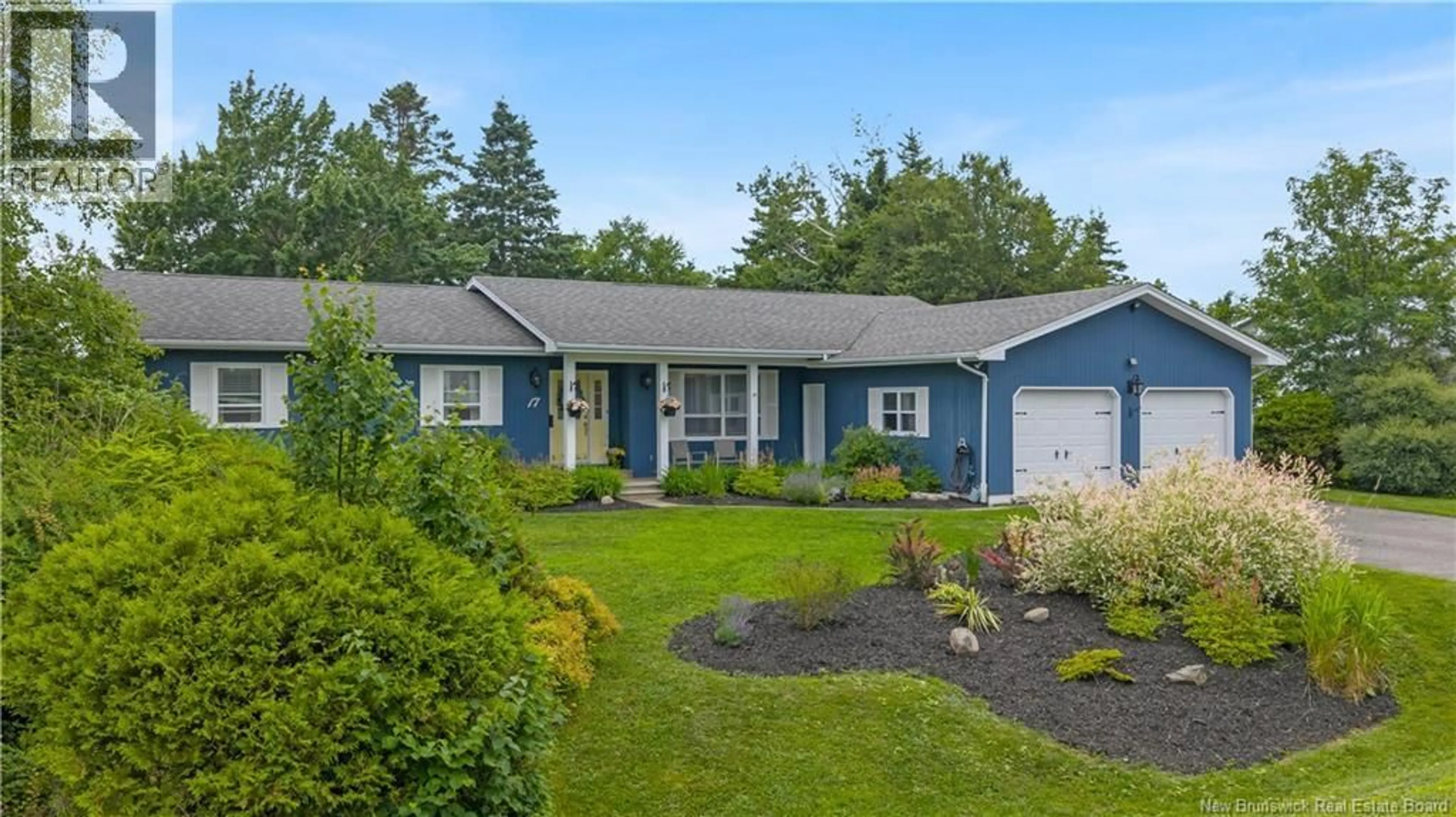 Home with vinyl exterior material, street for 17 MAPLECREST DRIVE, Rothesay New Brunswick E2H1K2