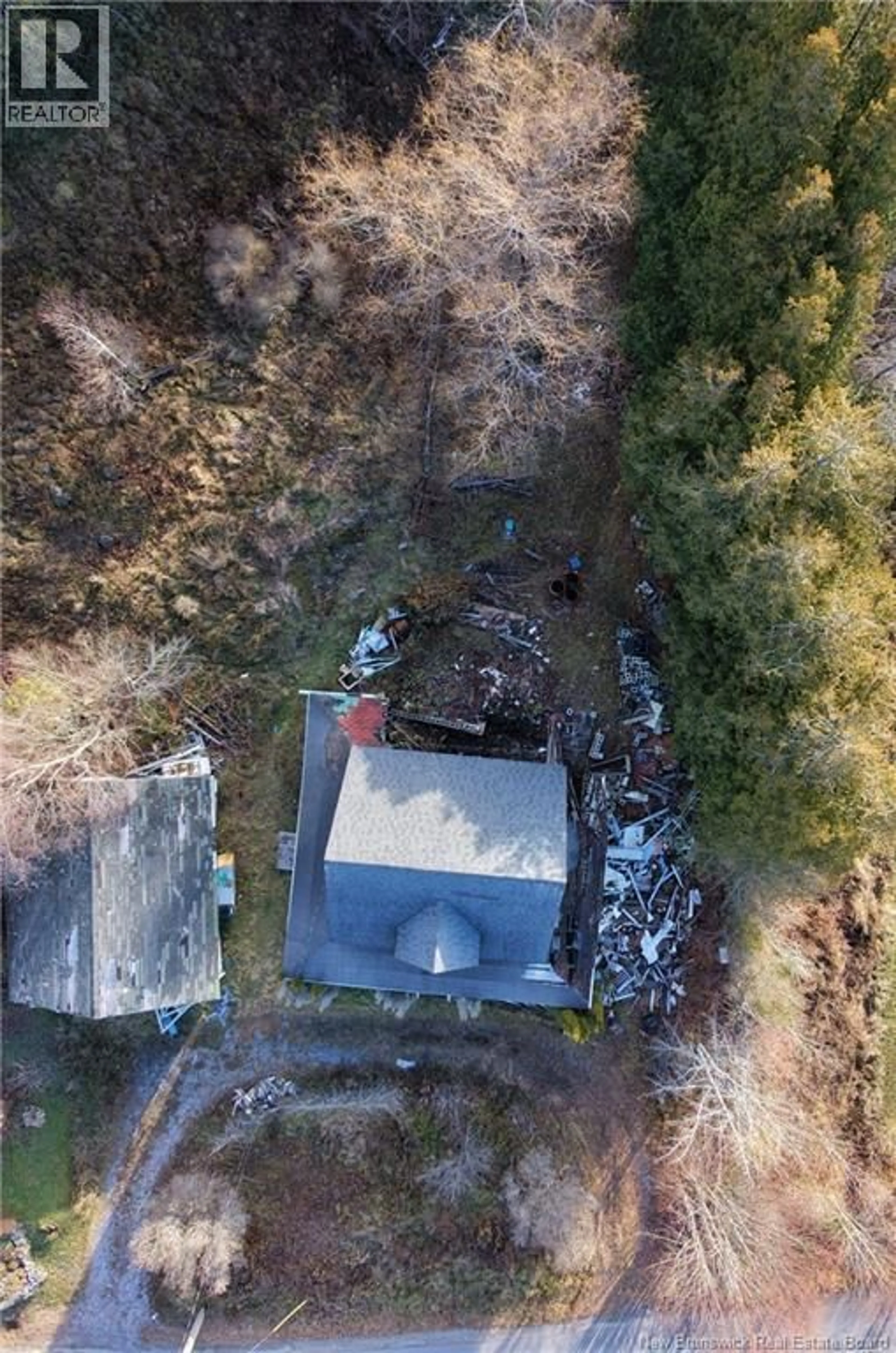 A pic from outside/outdoor area/front of a property/back of a property/a pic from drone, building for 2879 WESTFIELD ROAD, Saint John New Brunswick E2M6S6