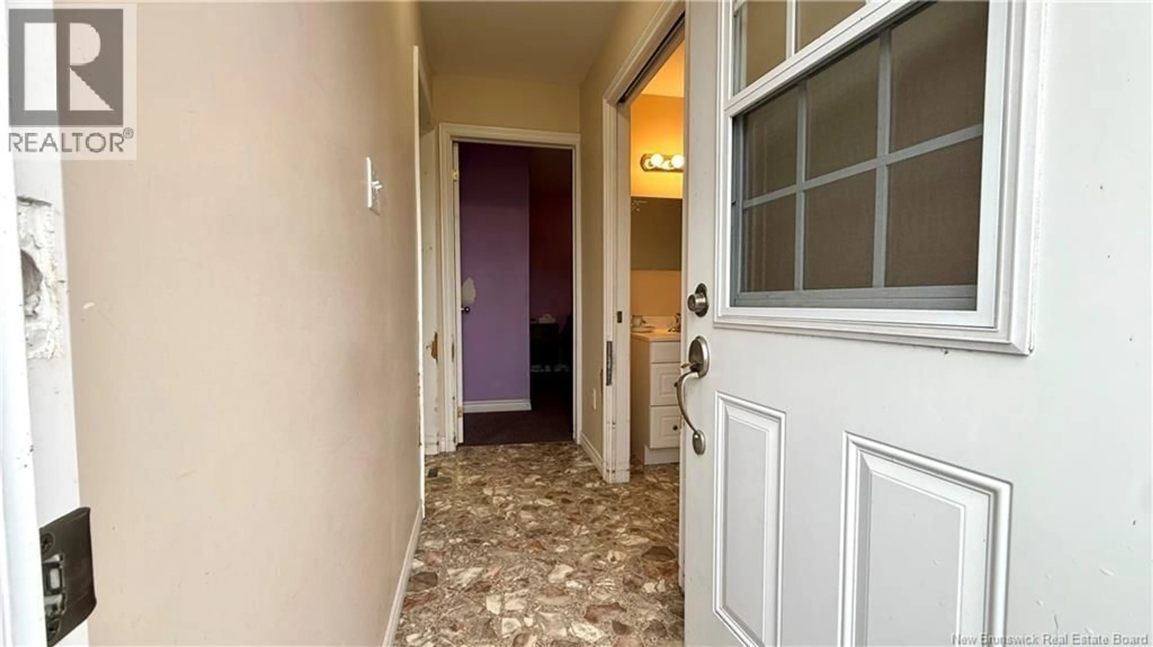 Indoor entryway for 370 PLEASANT RIDGE, Rogersville New Brunswick E4Y1C3