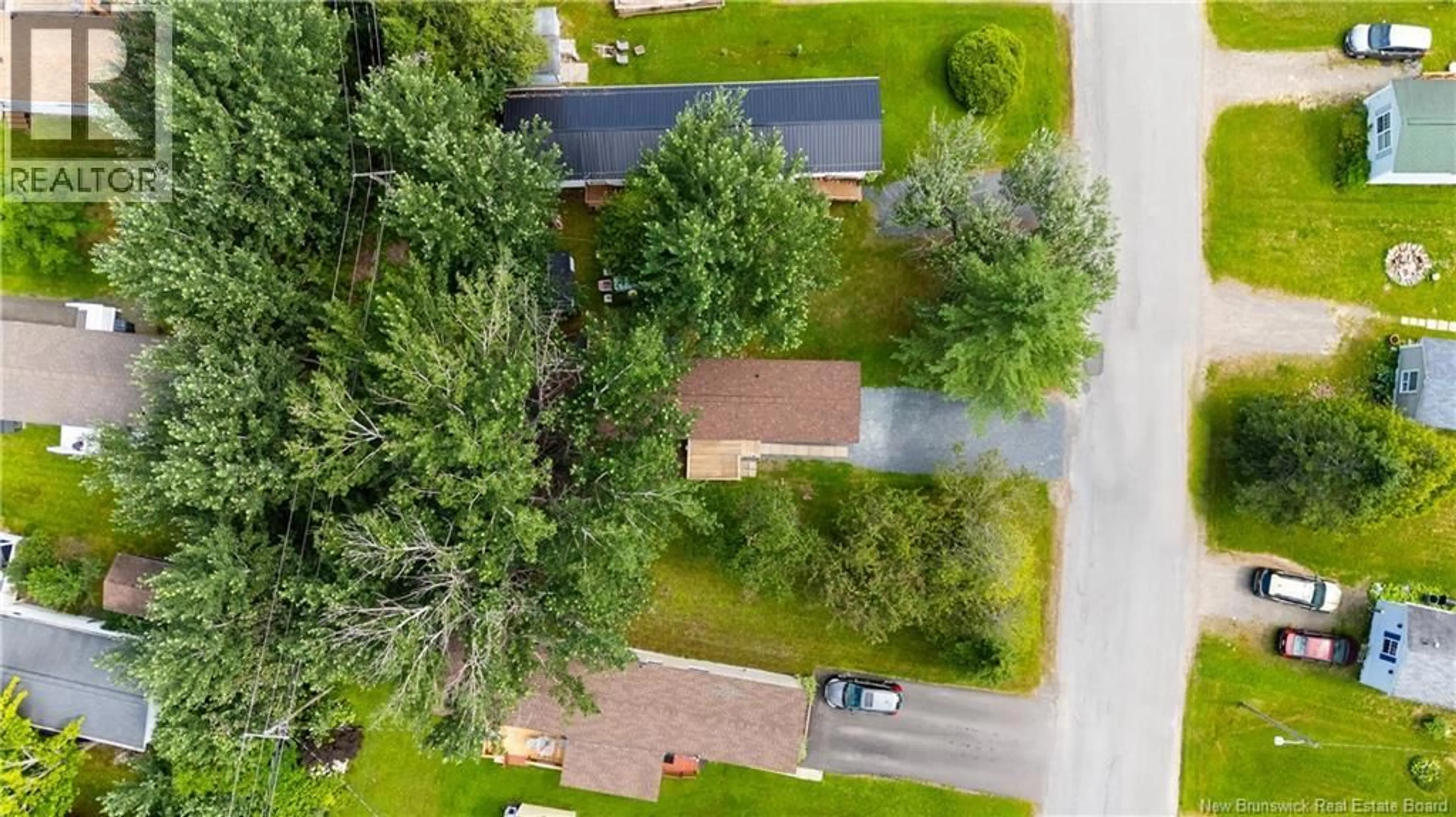 A pic from outside/outdoor area/front of a property/back of a property/a pic from drone, unknown for 46 HEDGEVIEW DRIVE, Fredericton New Brunswick E3B6S2