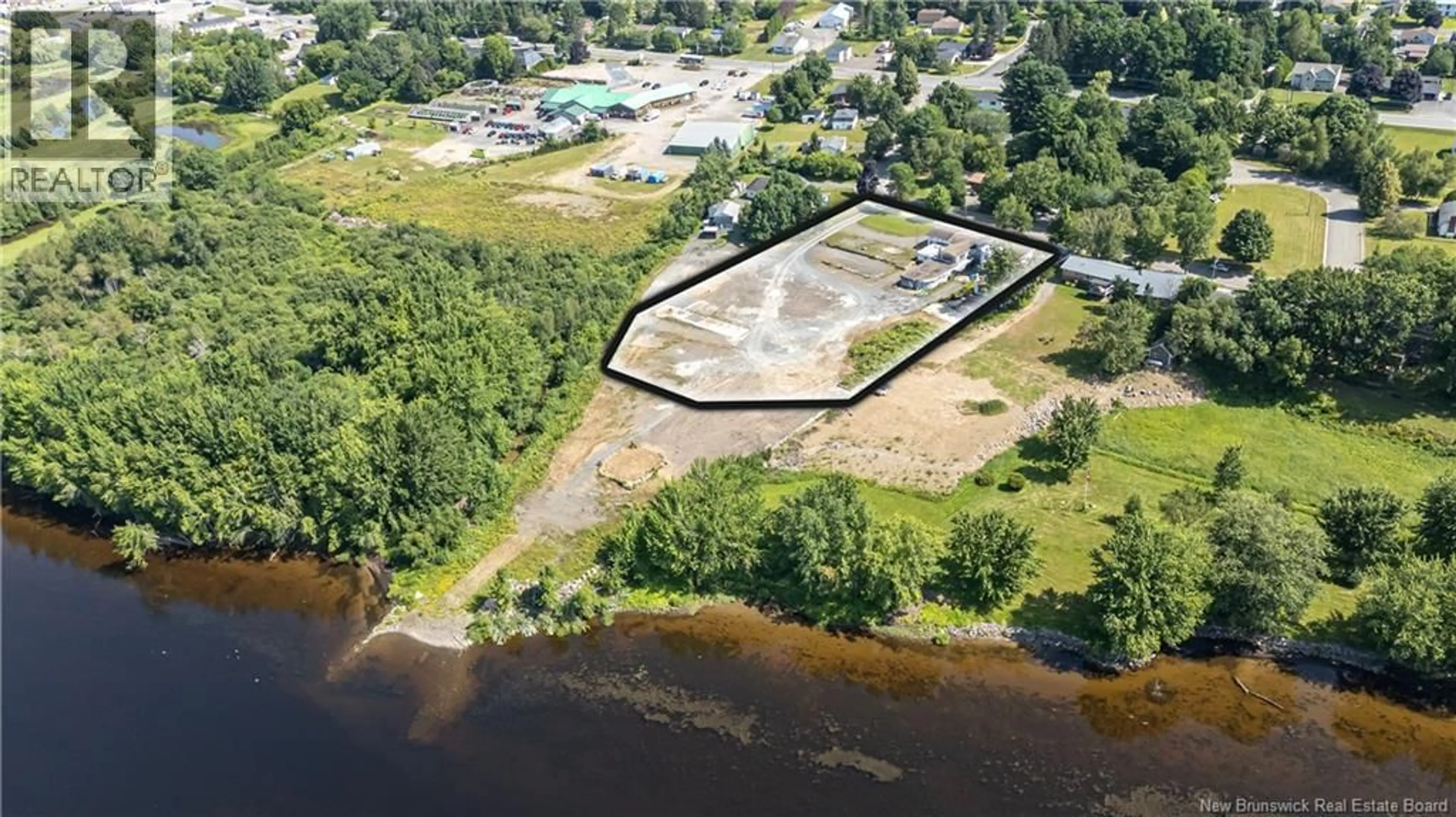 A pic from outside/outdoor area/front of a property/back of a property/a pic from drone, water/lake/river/ocean view for 59-69 ROSS TERRACE, Fredericton New Brunswick W3A8E5