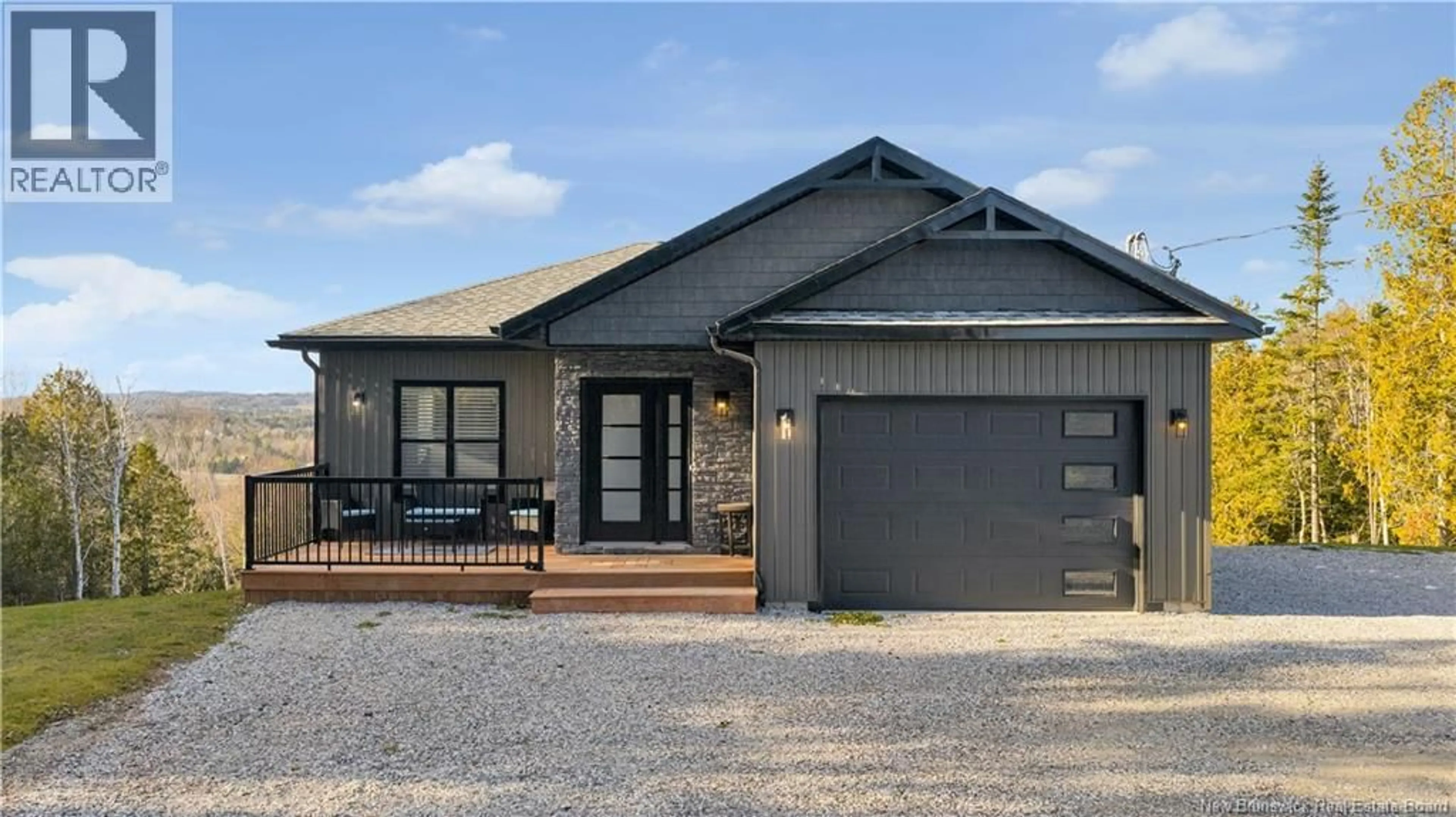 Home with vinyl exterior material, street for 16 KHAKI COURT, Quispamsis New Brunswick E2G0L4