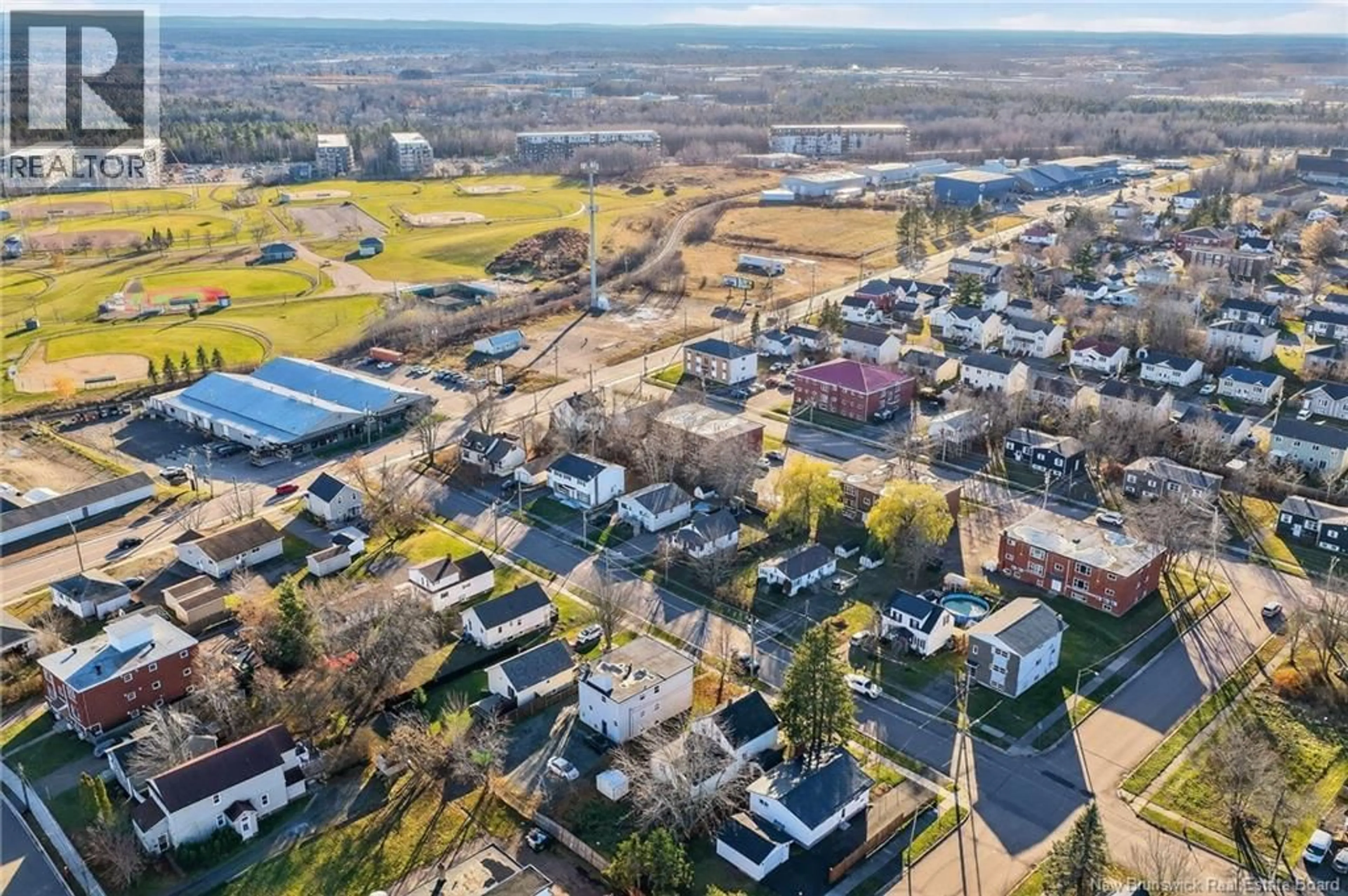 A pic from outside/outdoor area/front of a property/back of a property/a pic from drone, street for 29 SECOND AVENUE, Moncton New Brunswick E1C7X9