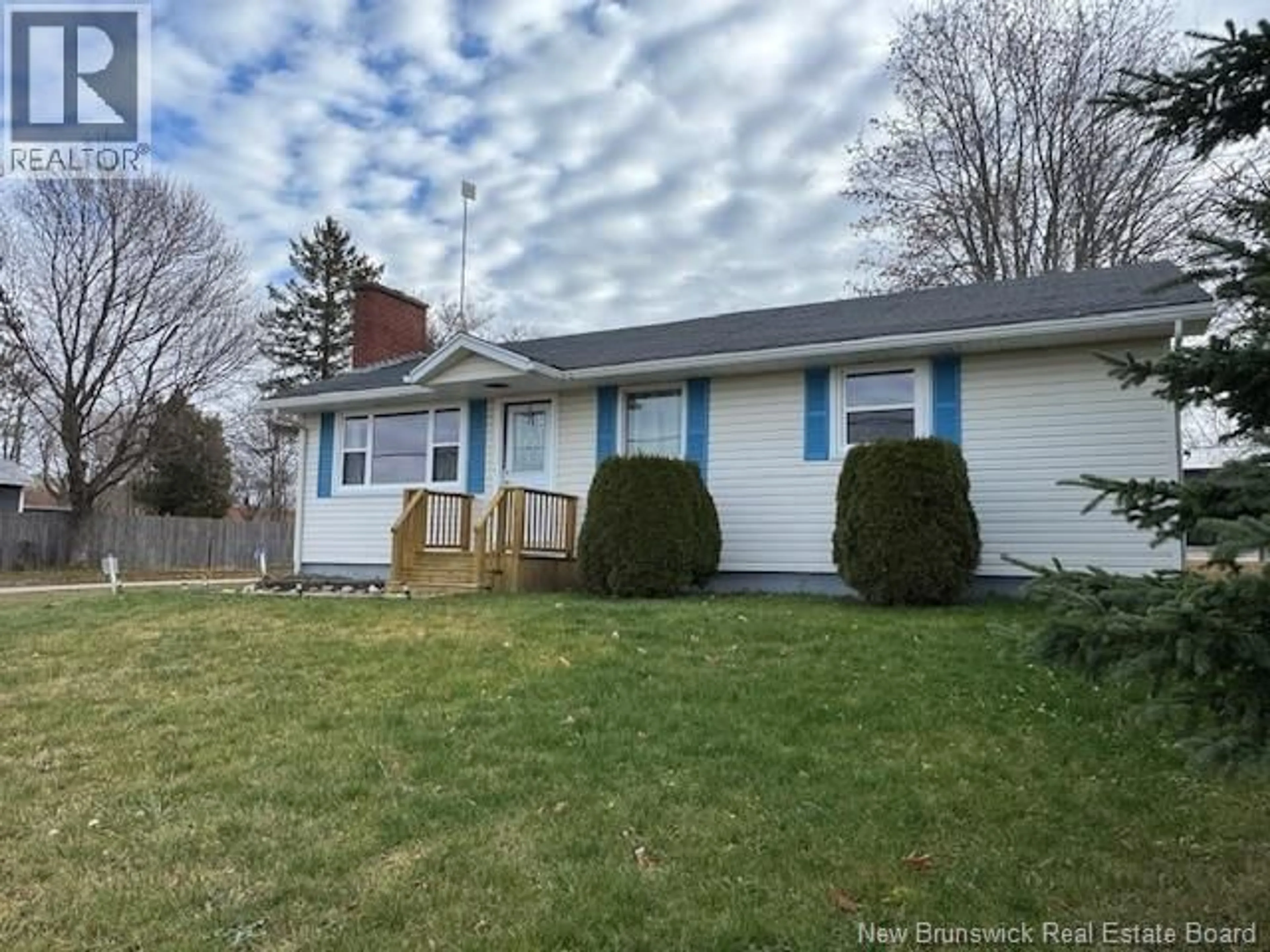 Home with vinyl exterior material, street for 4516 ROUTE 880, Havelock New Brunswick E4Z5K4